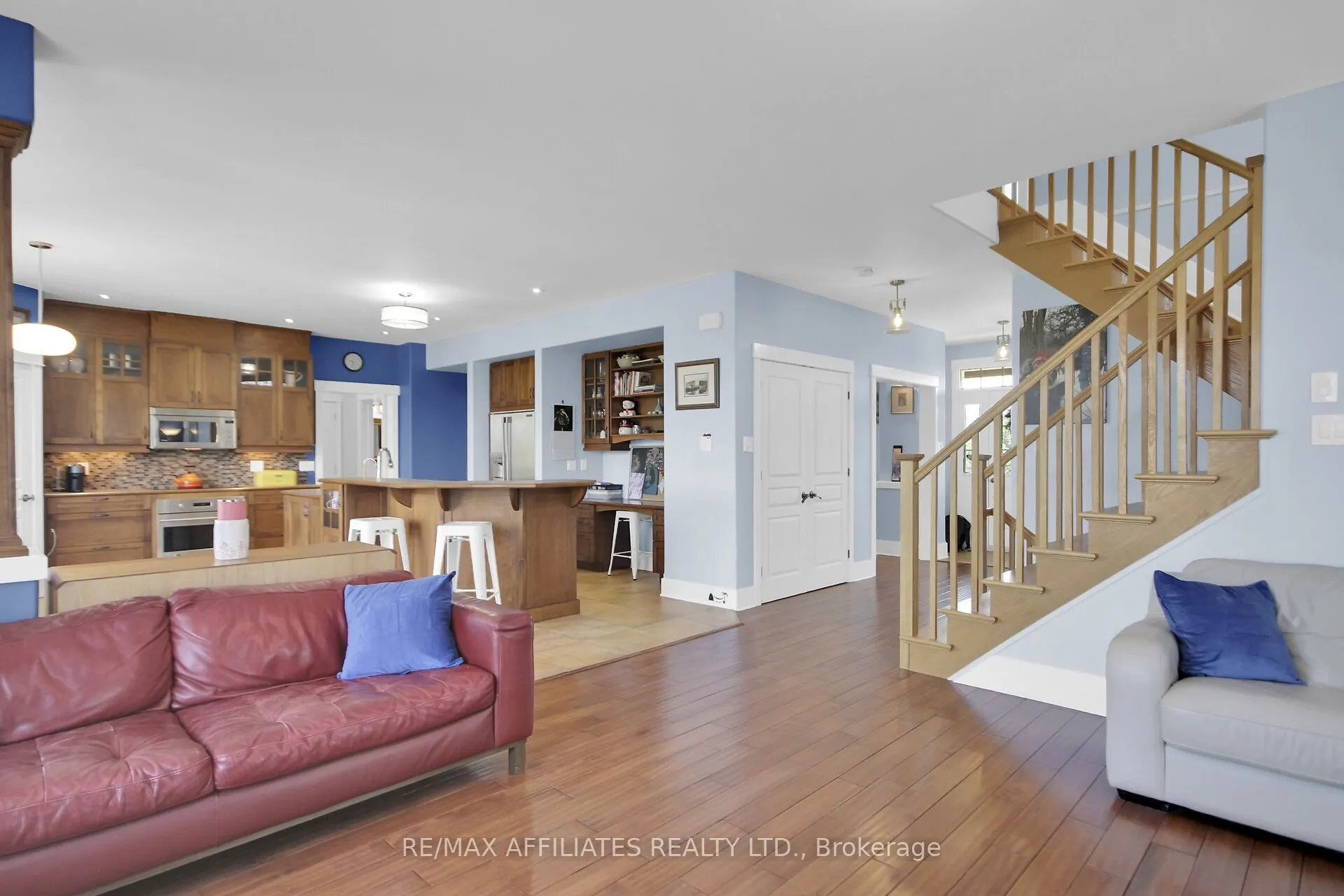 500 Bradbury Court