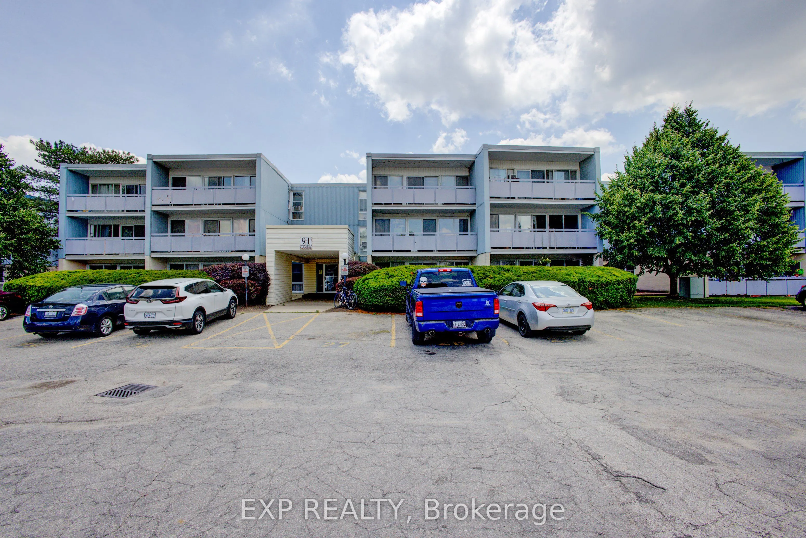 91 Conroy Crescent, #202