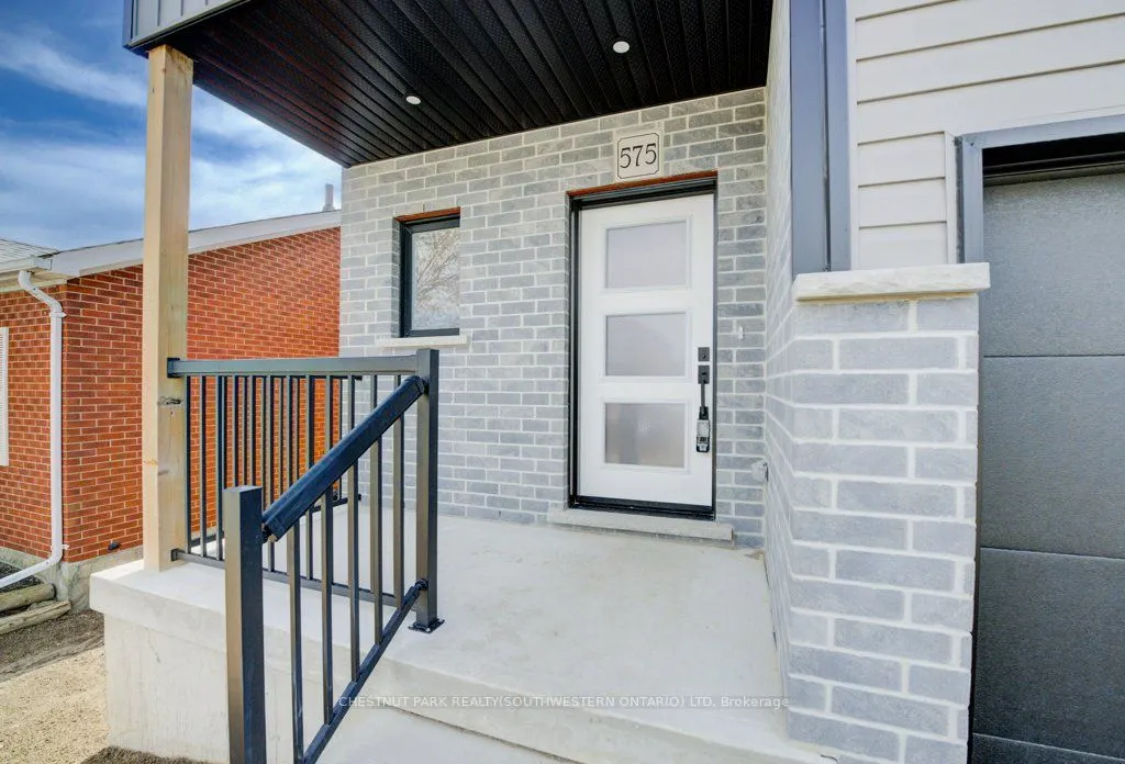 575 Guelph Street
