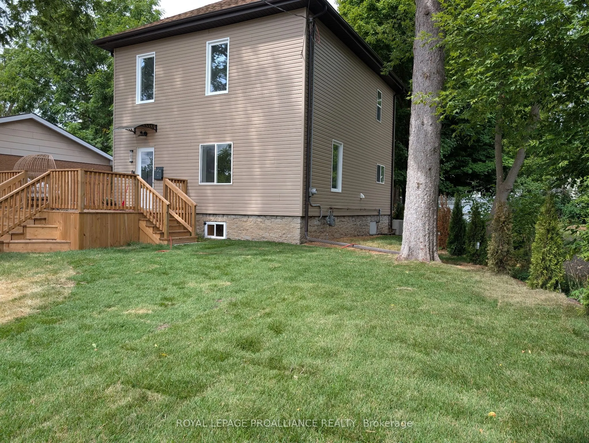 42 Highland Avenue