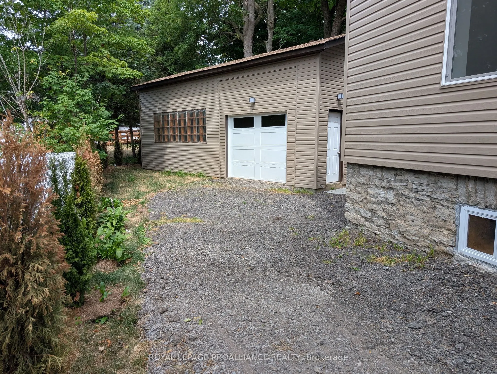 42 Highland Avenue