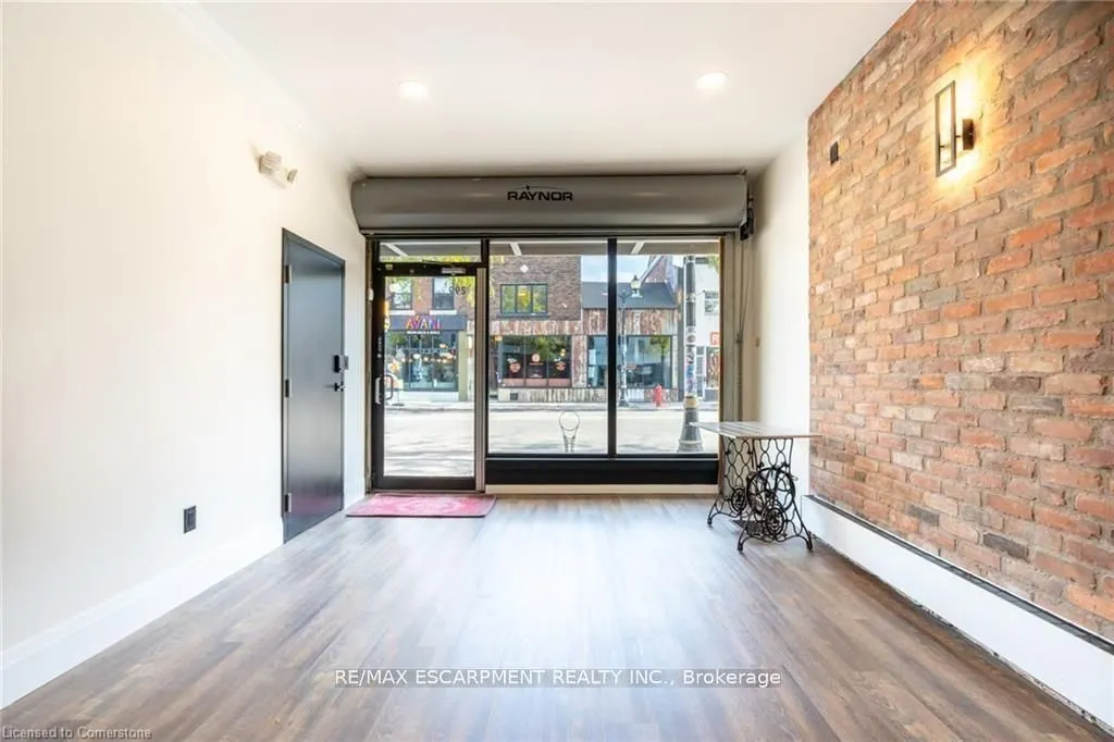 299 James Street N