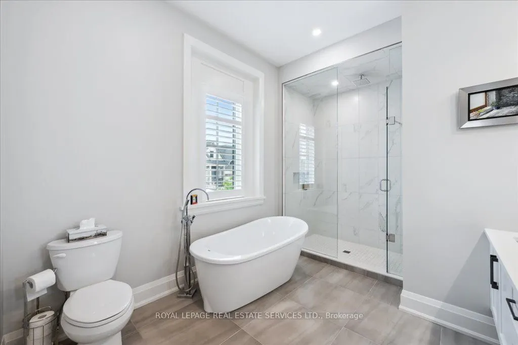 190 Canboro Road, #7