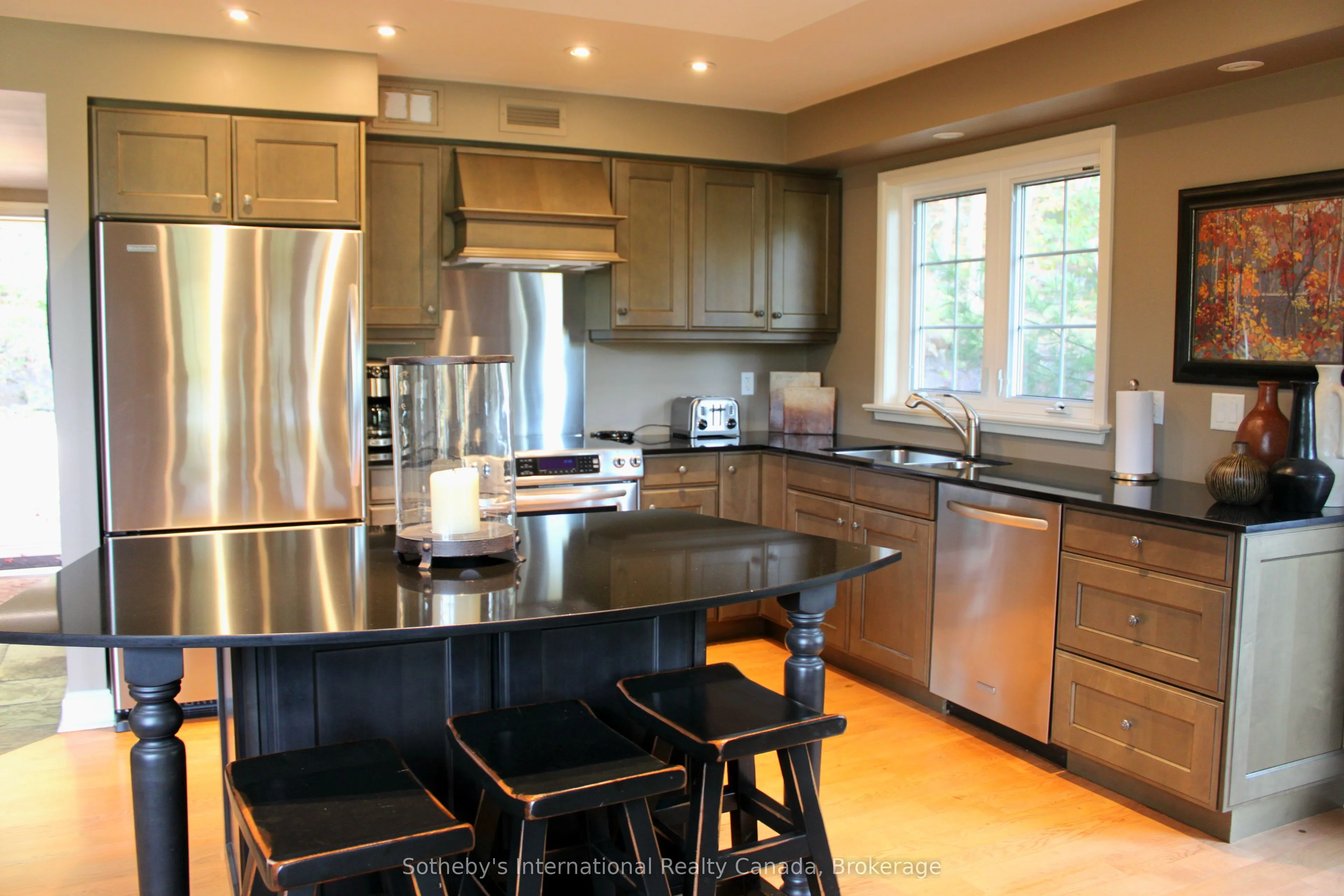 3876 Muskoka 118 Road W, #S2W1