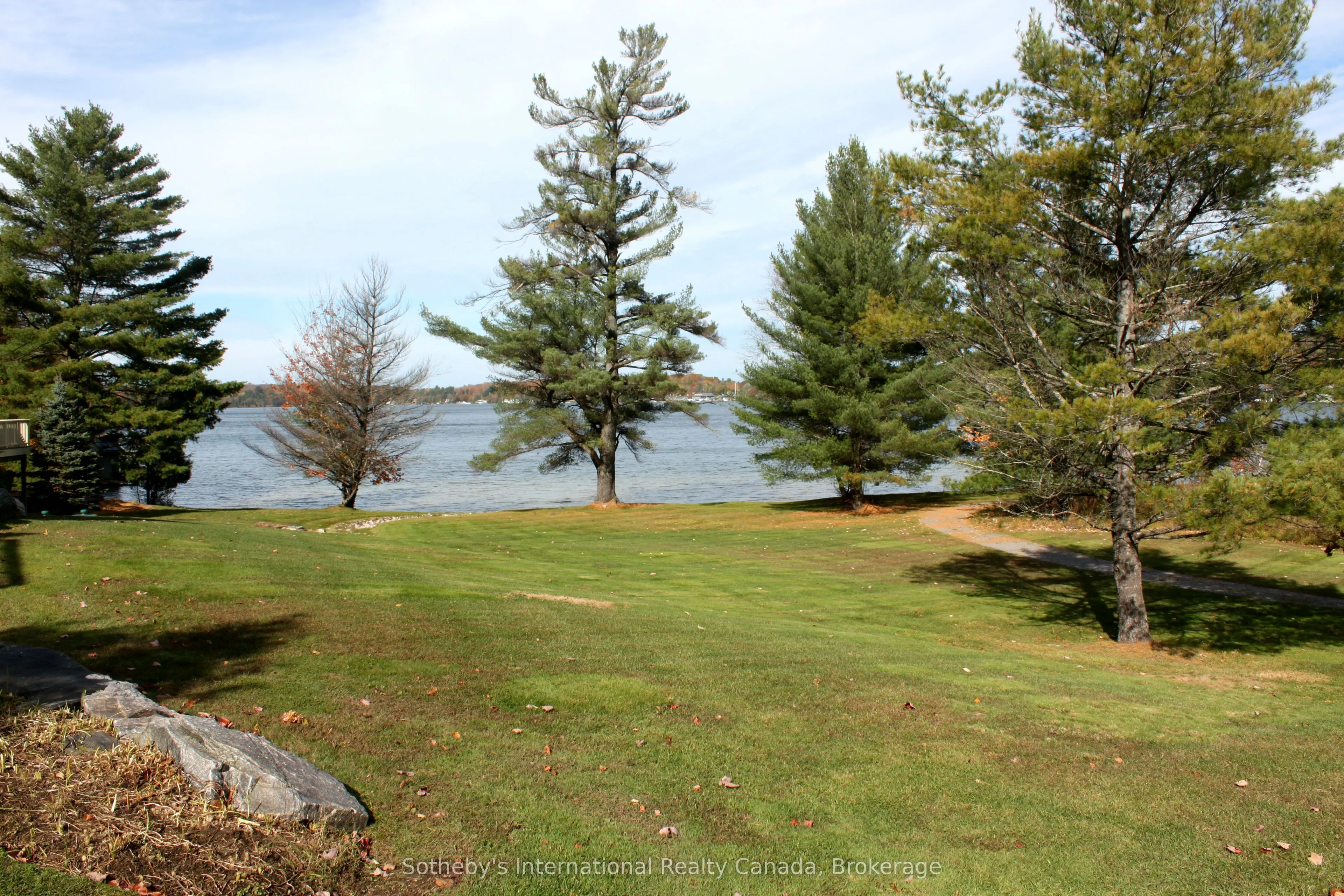 3876 Muskoka 118 Road W, #S2W1