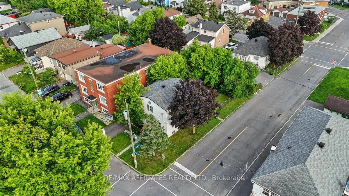 310 Shakespeare Street