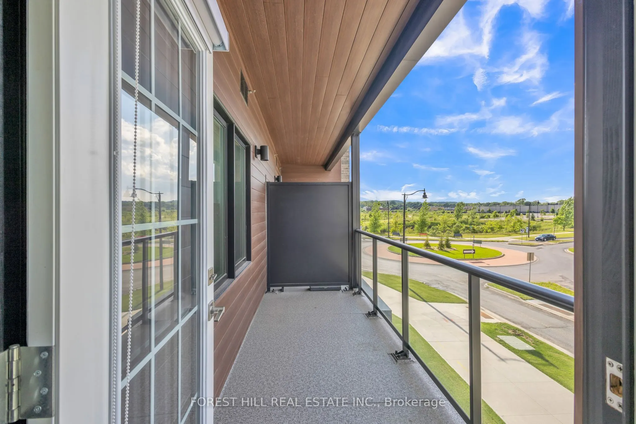 120 Summersides Boulevard, #205