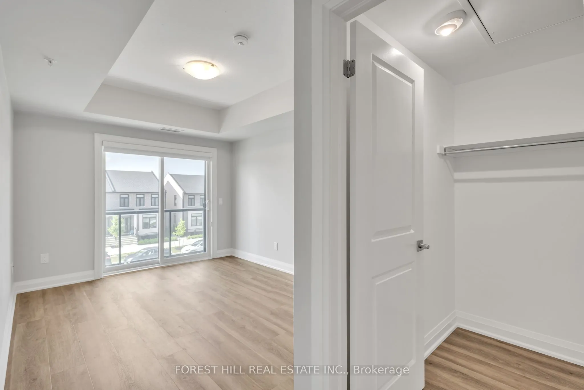 120 Summersides Boulevard, #205