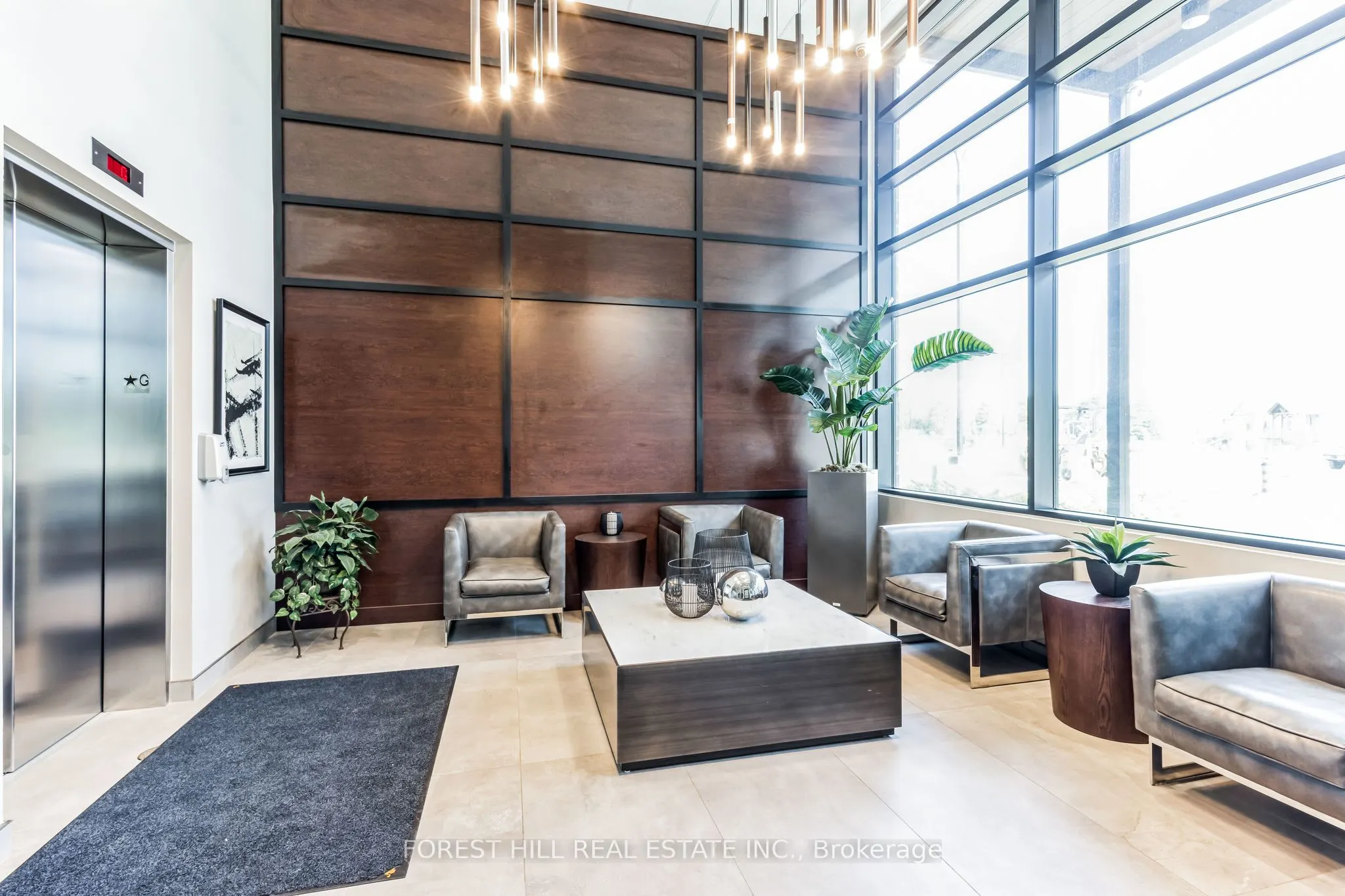 120 Summersides Boulevard, #205