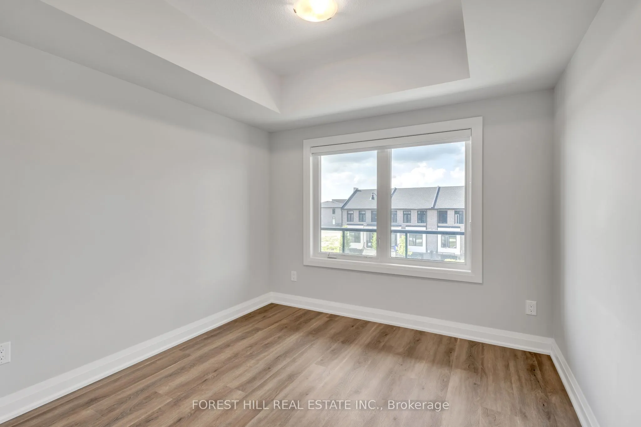 120 Summersides Boulevard, #205