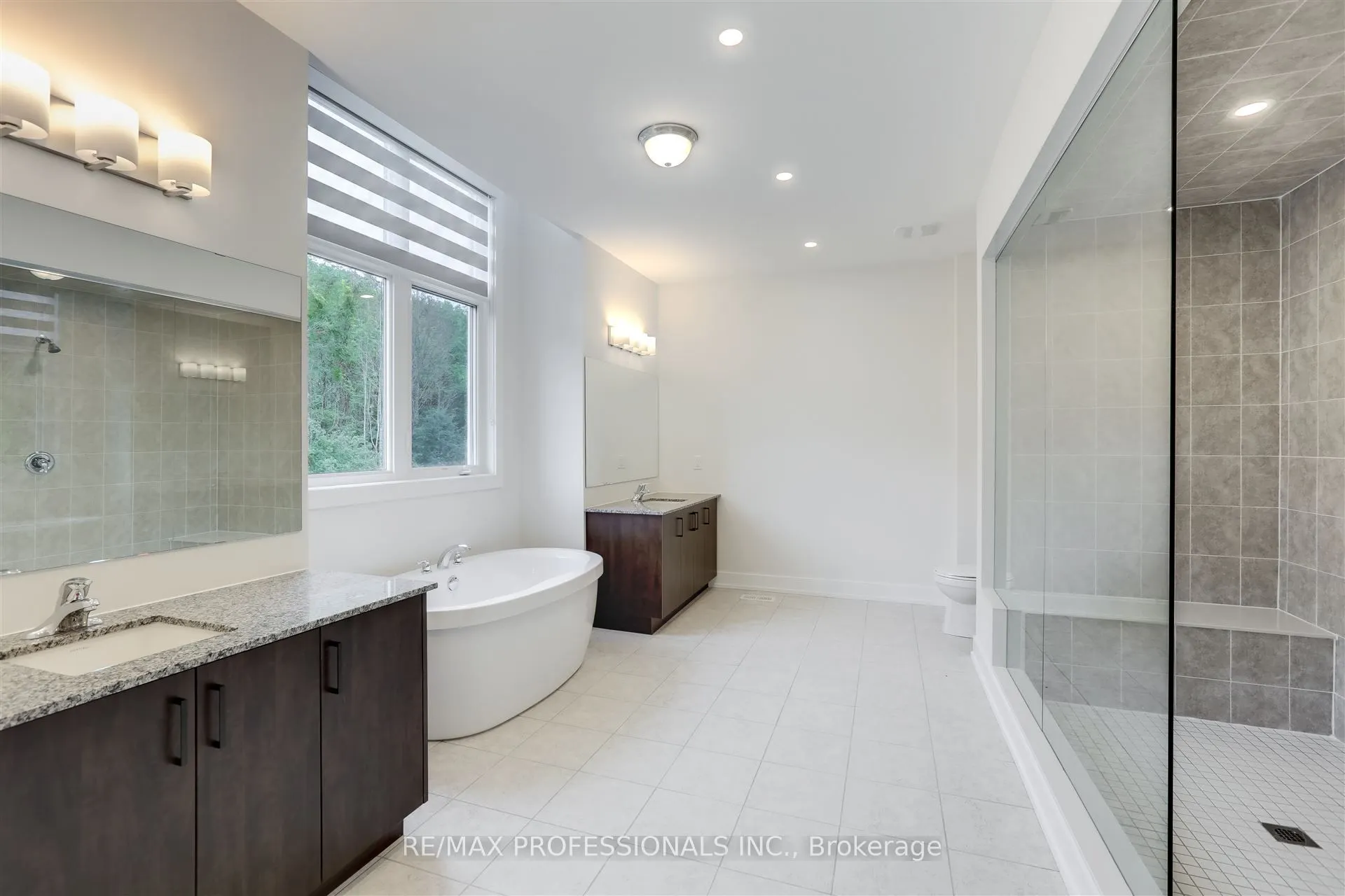 118 Dorothy Drive