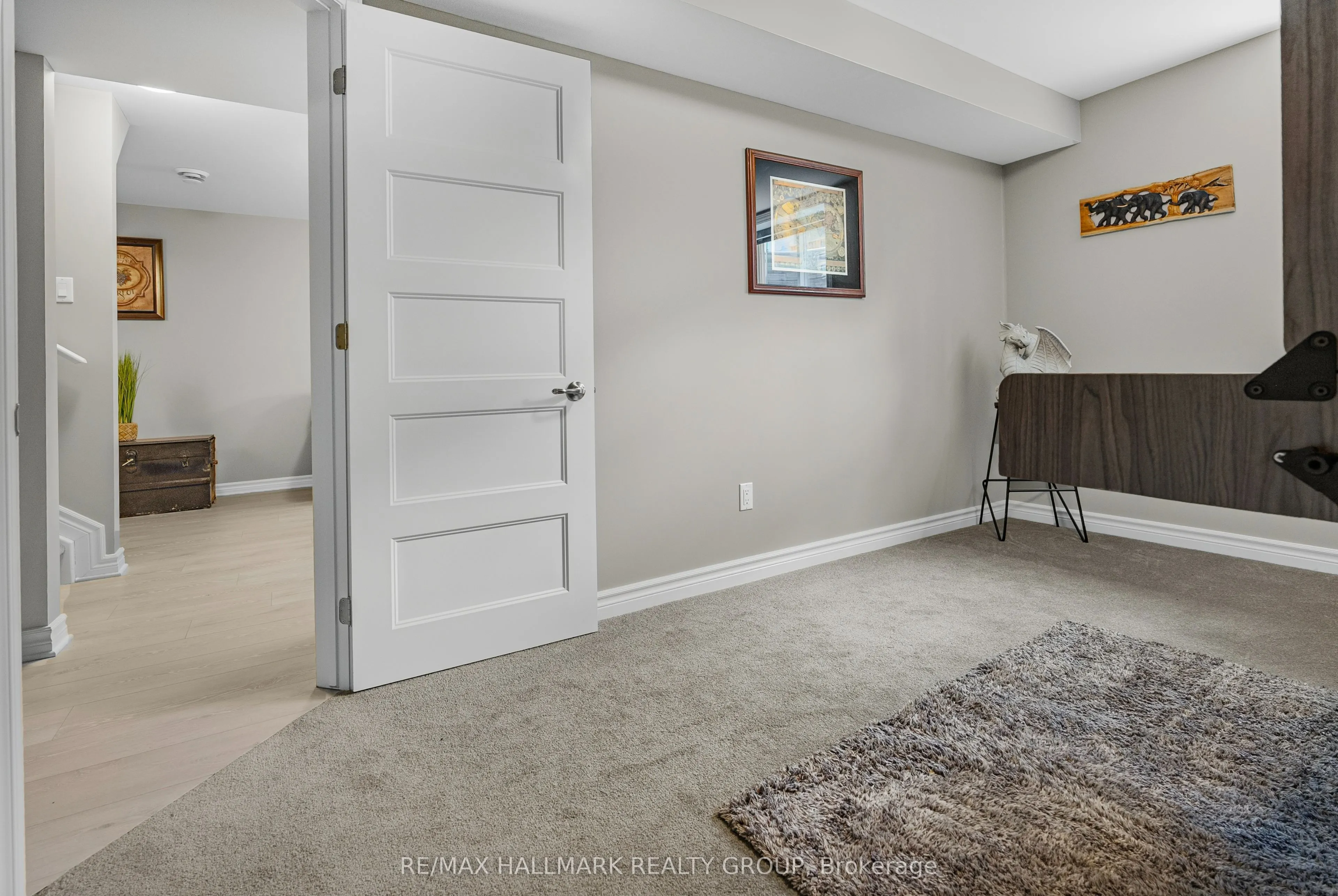 92 Seabert Drive