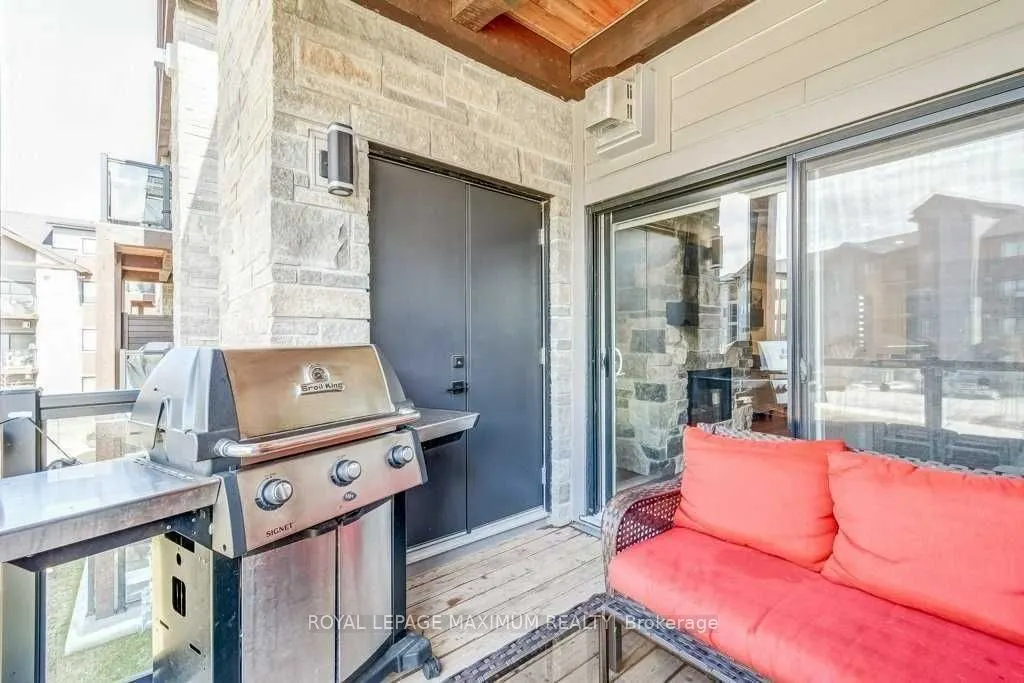 10 Beausoleil Lane, #204
