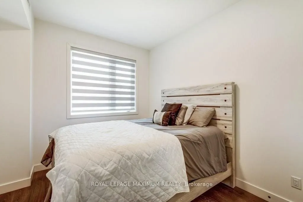 10 Beausoleil Lane, #204