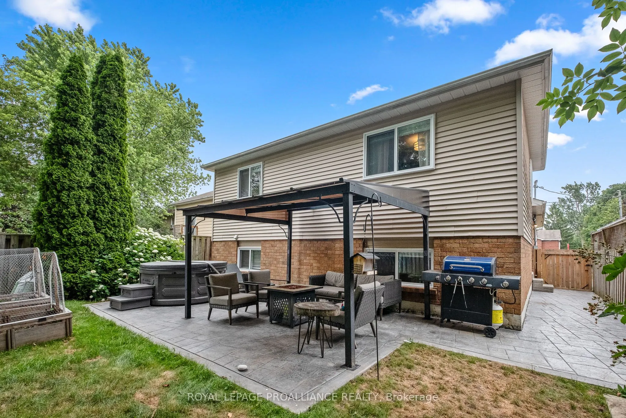 492 Burnham Manor Court