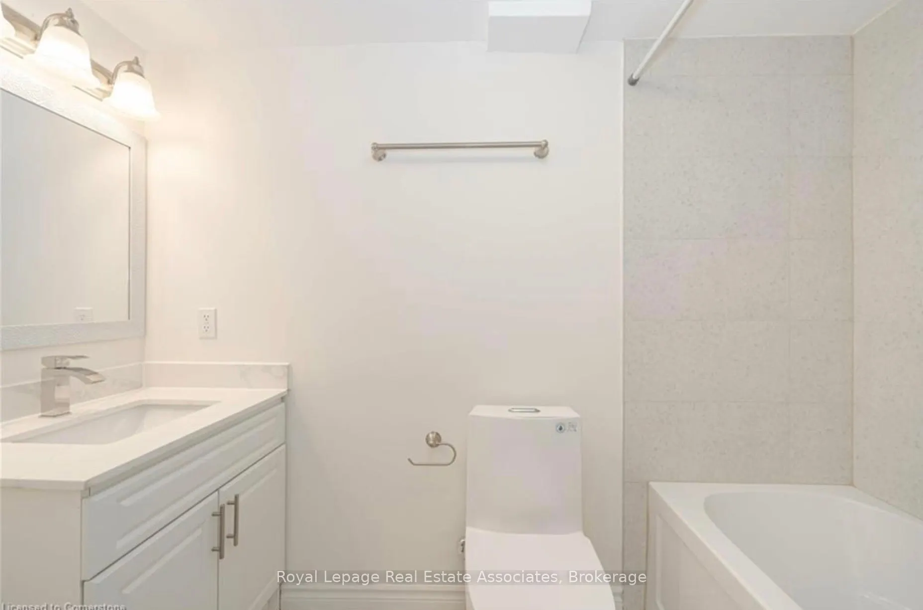163 Bruce Street, #3