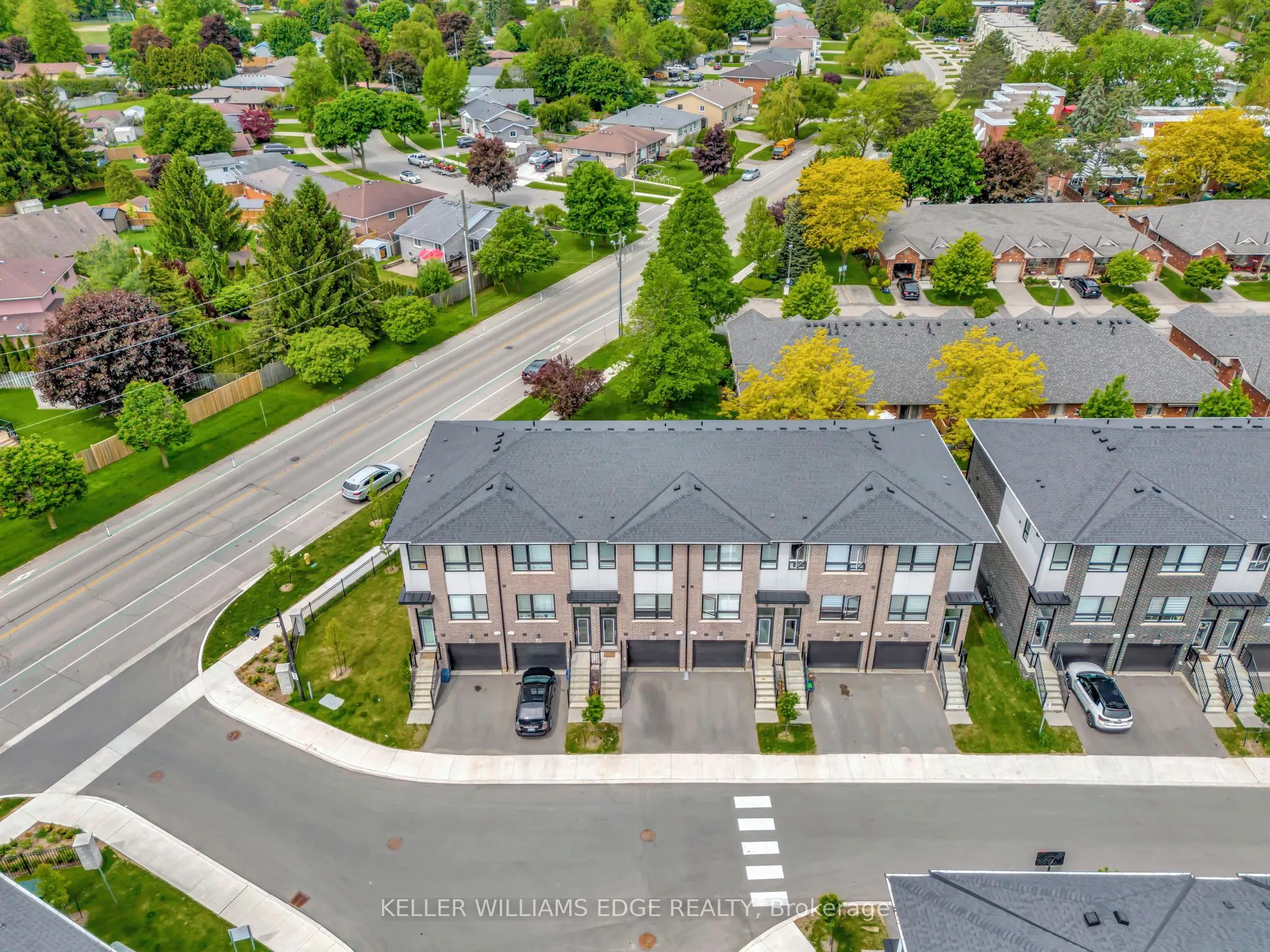 720 Grey Street #32