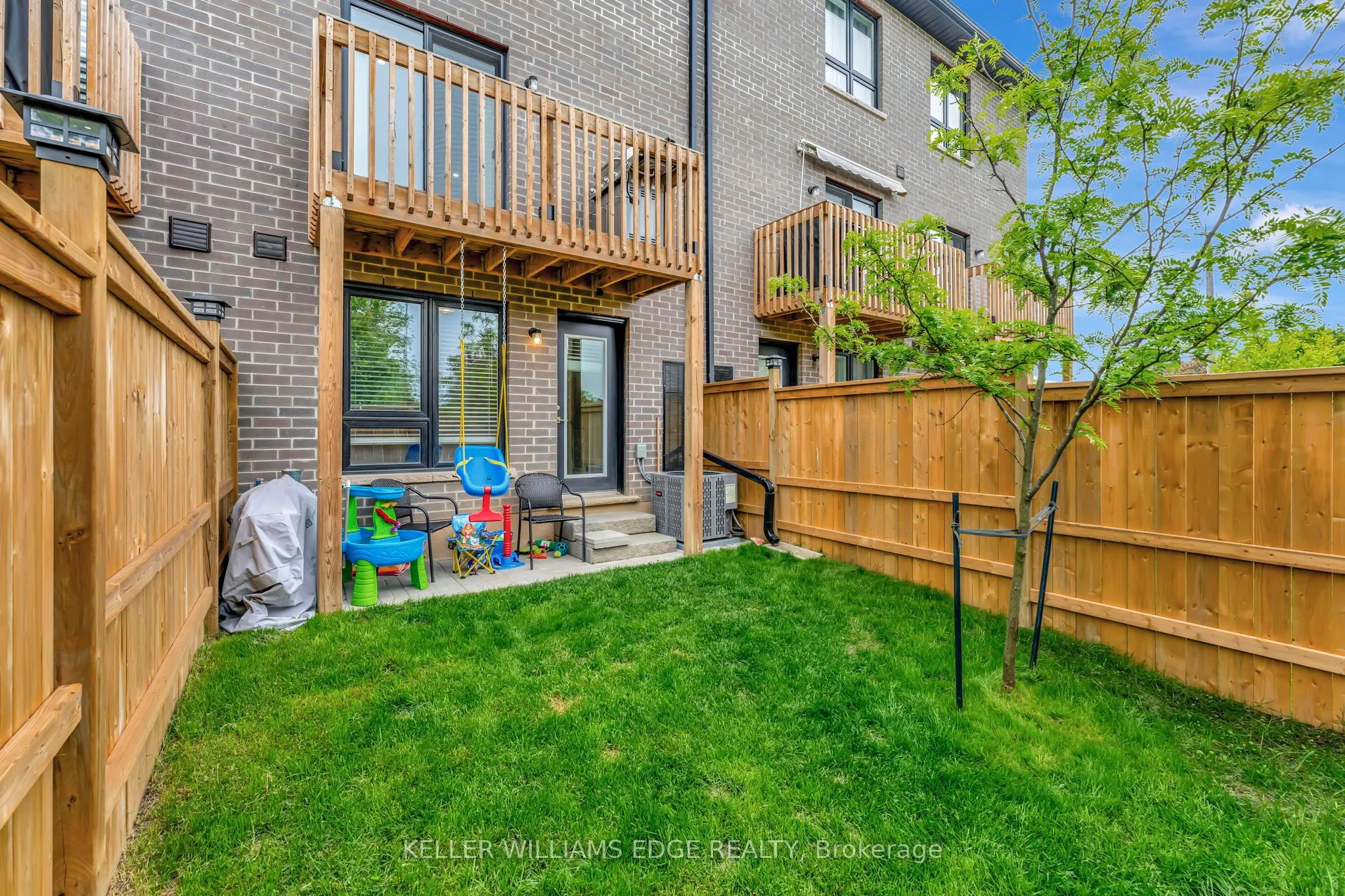 720 Grey Street #32