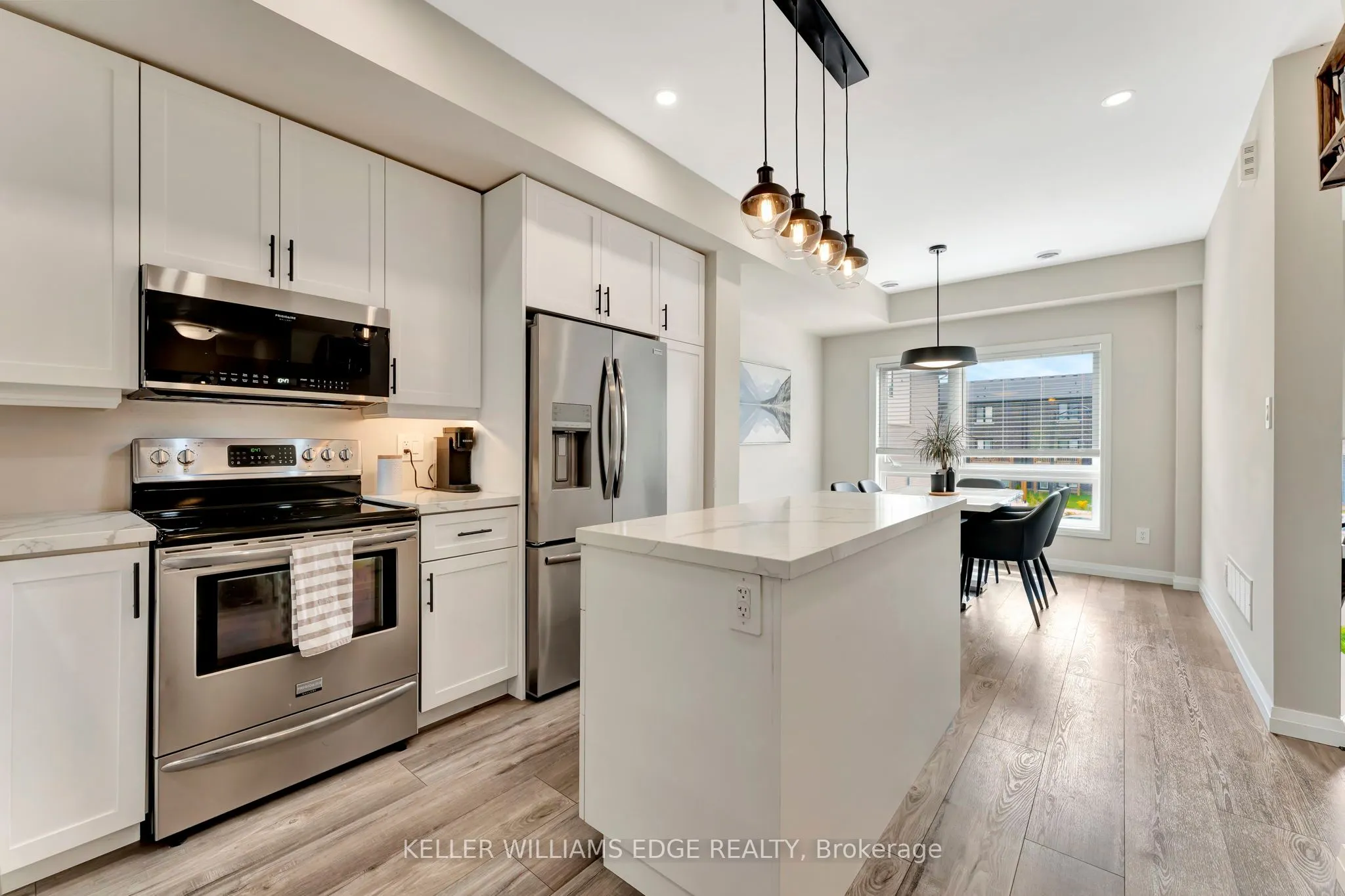 720 Grey Street #32