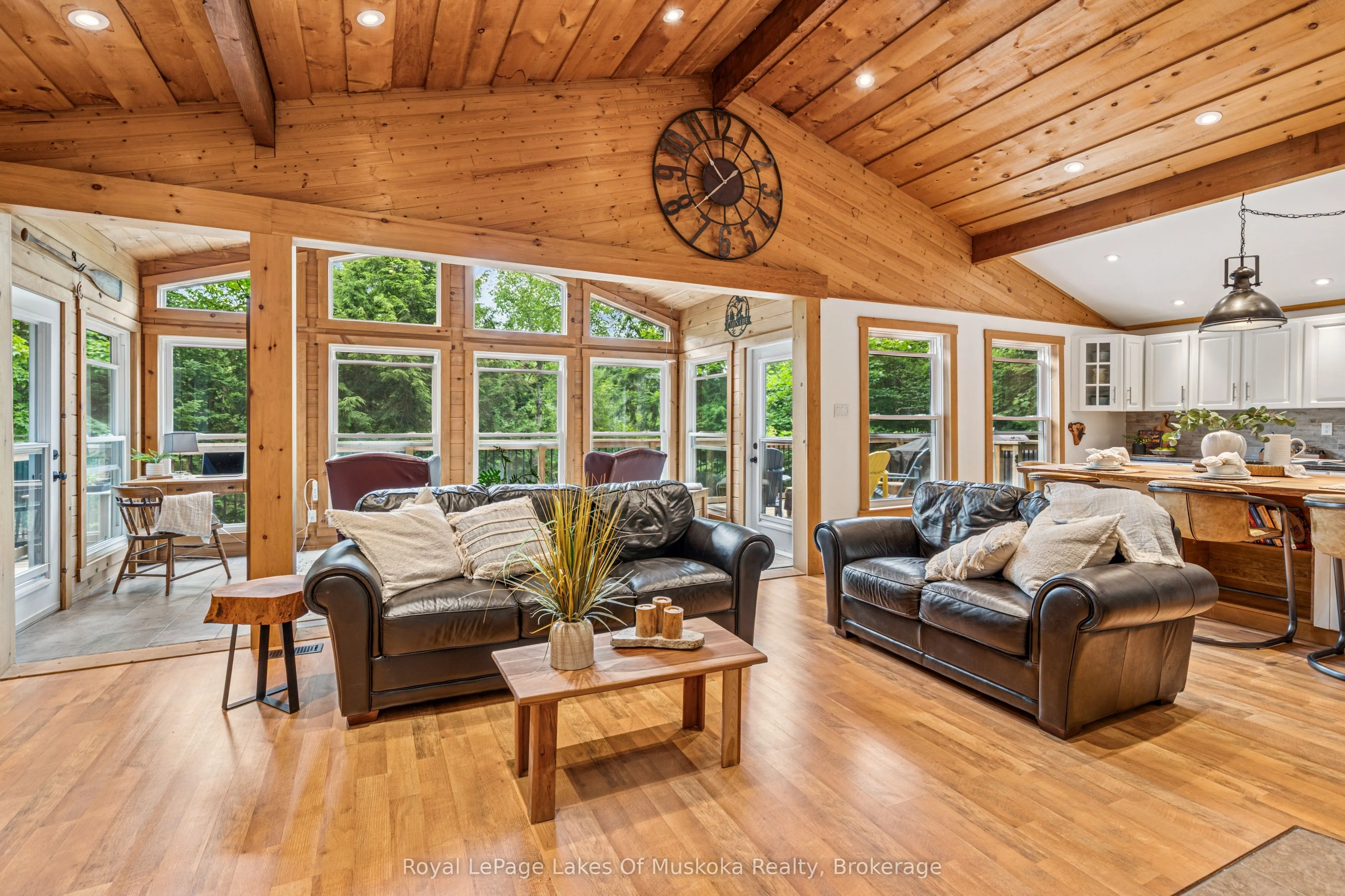 1315 Wolf Circle
