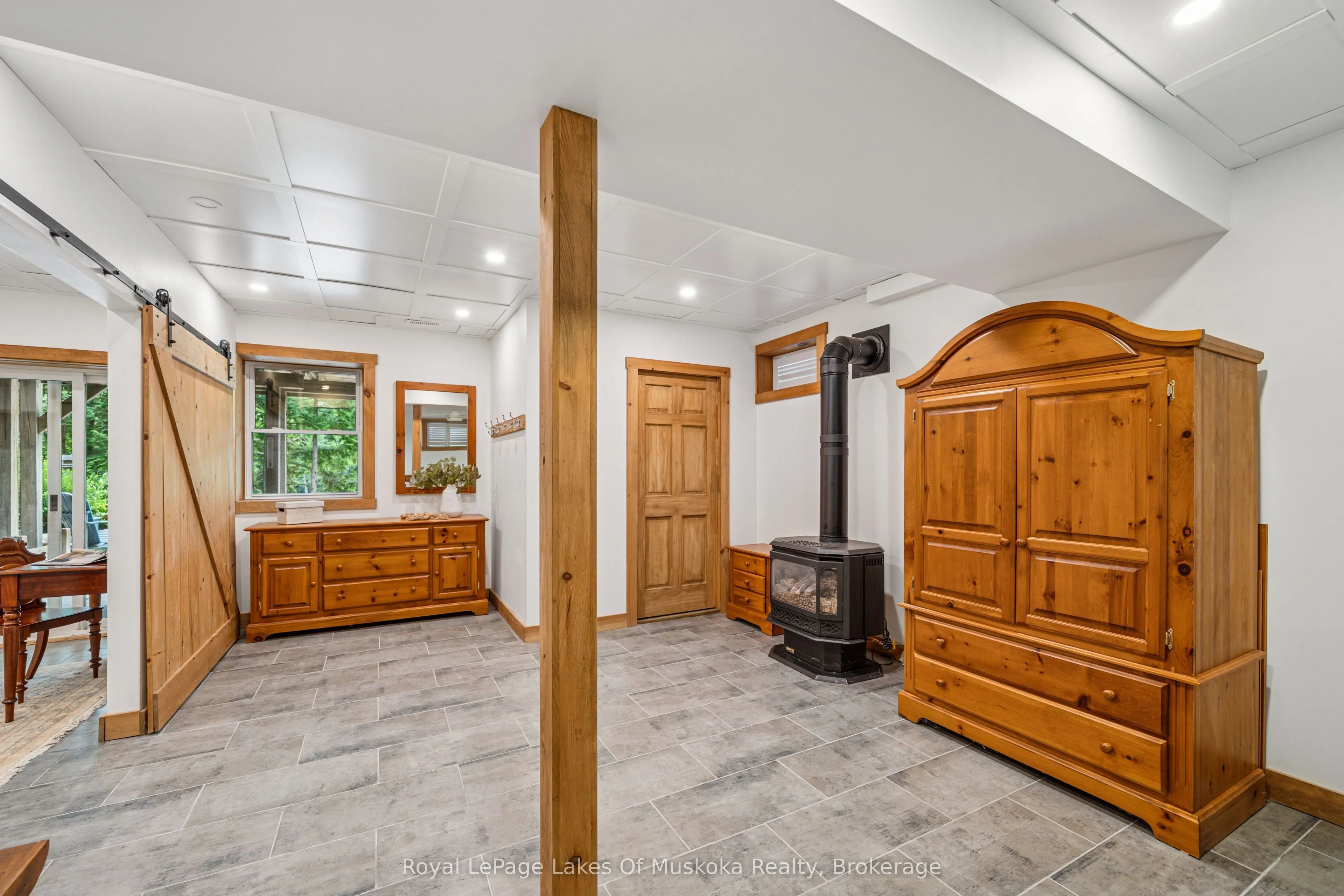 1315 Wolf Circle