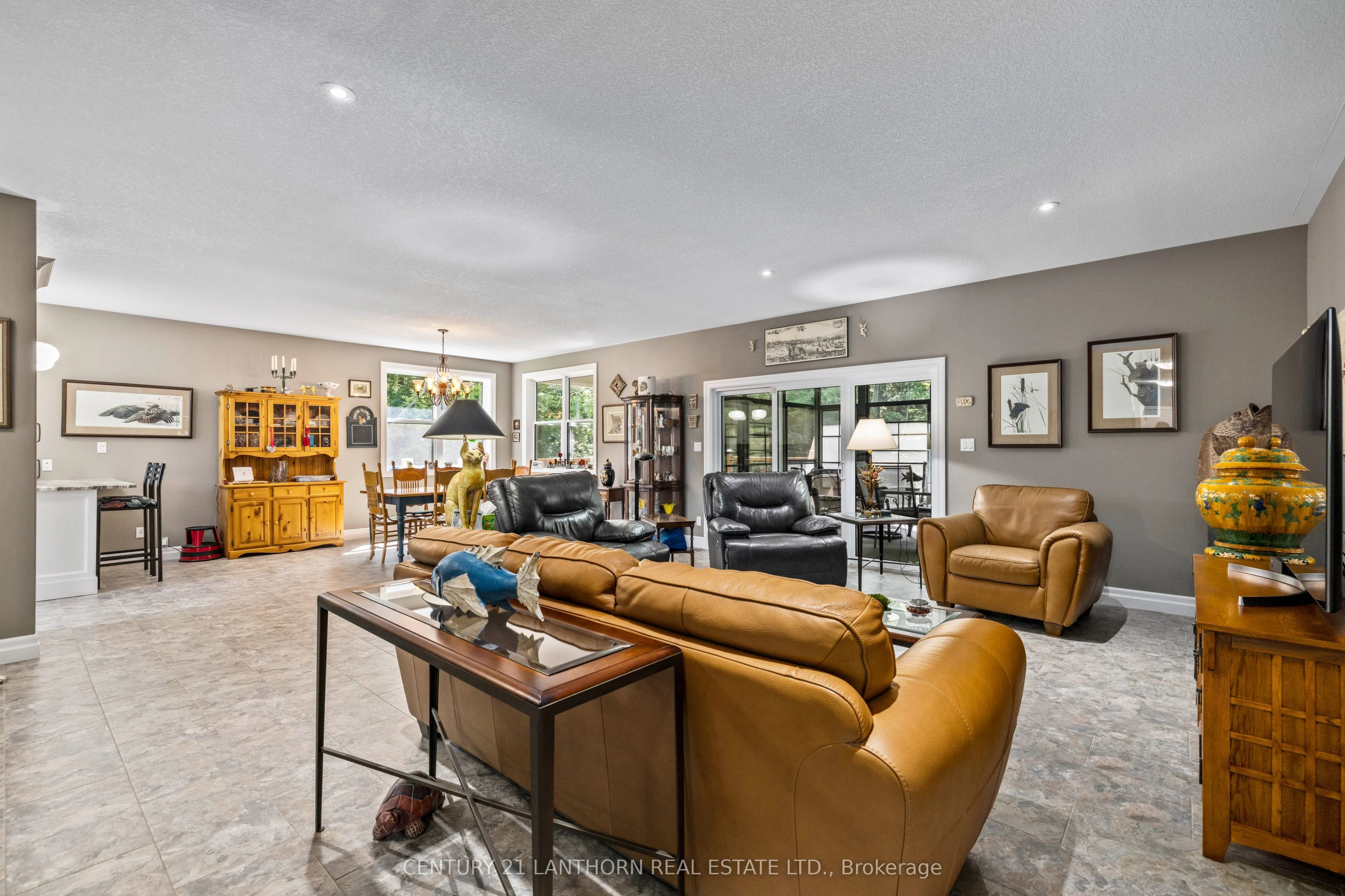 25 Powerline Road