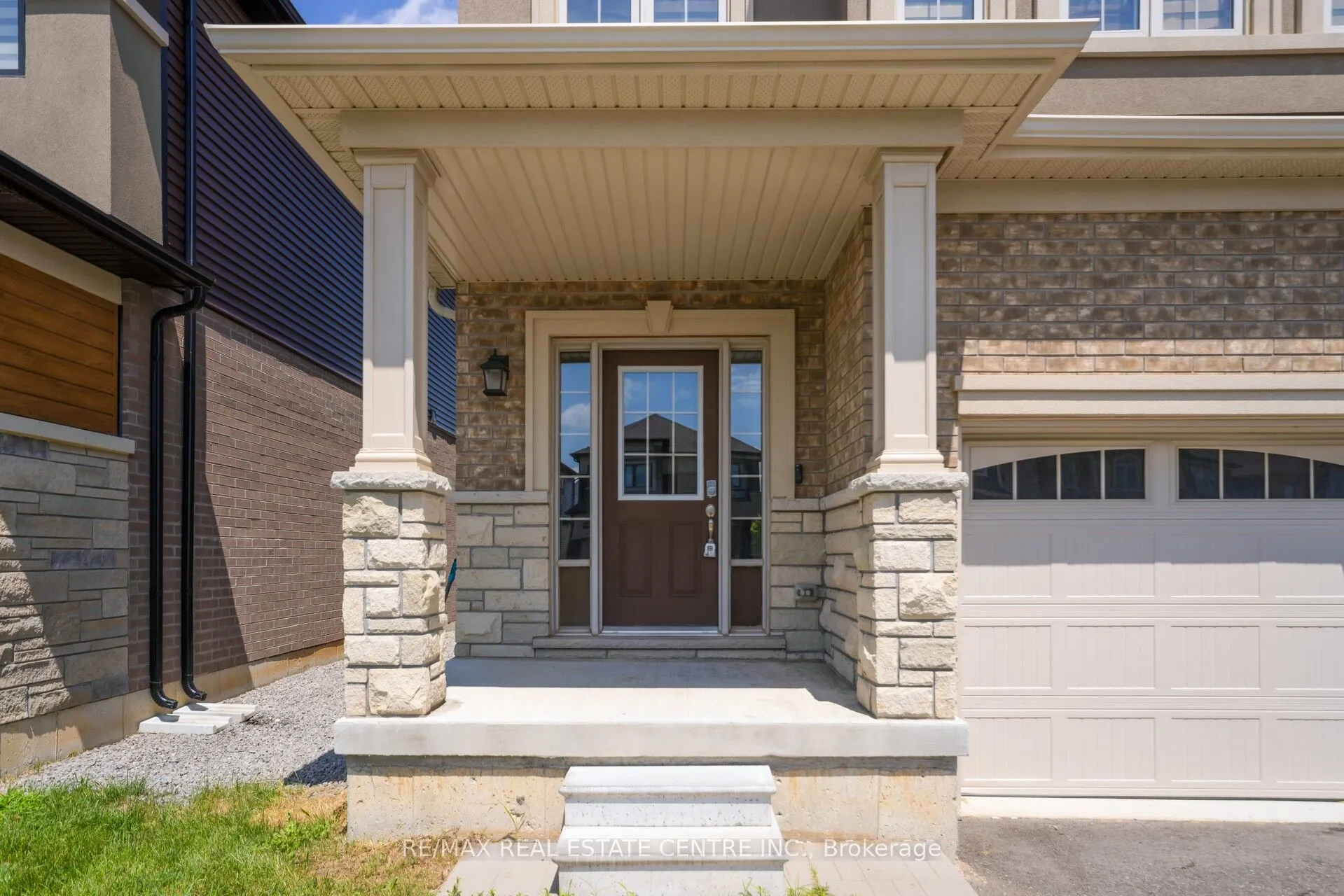 16 Flagg Avenue