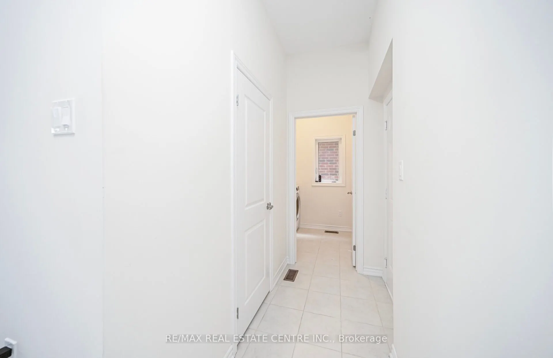 16 Flagg Avenue