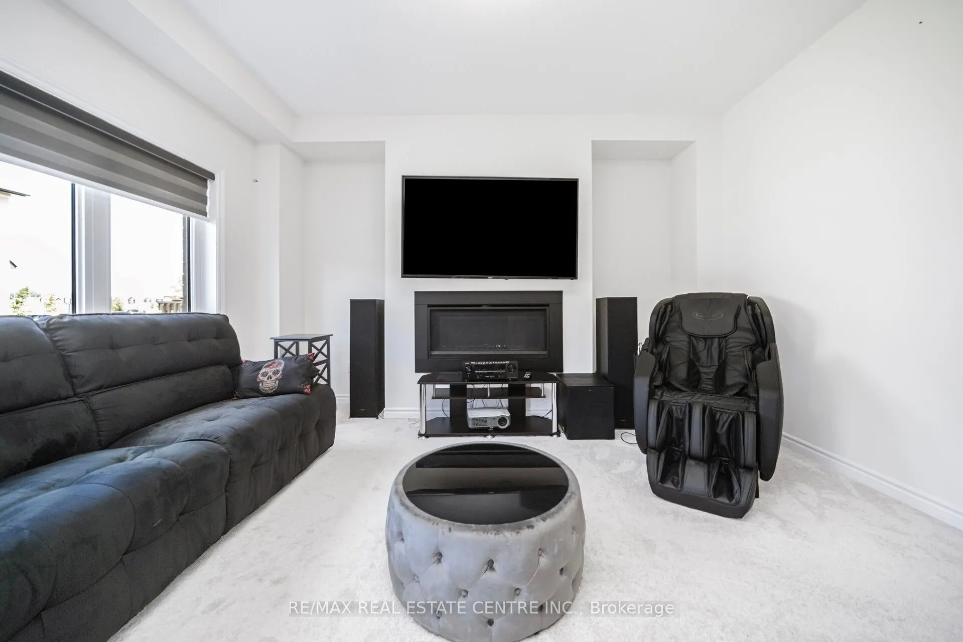 16 Flagg Avenue