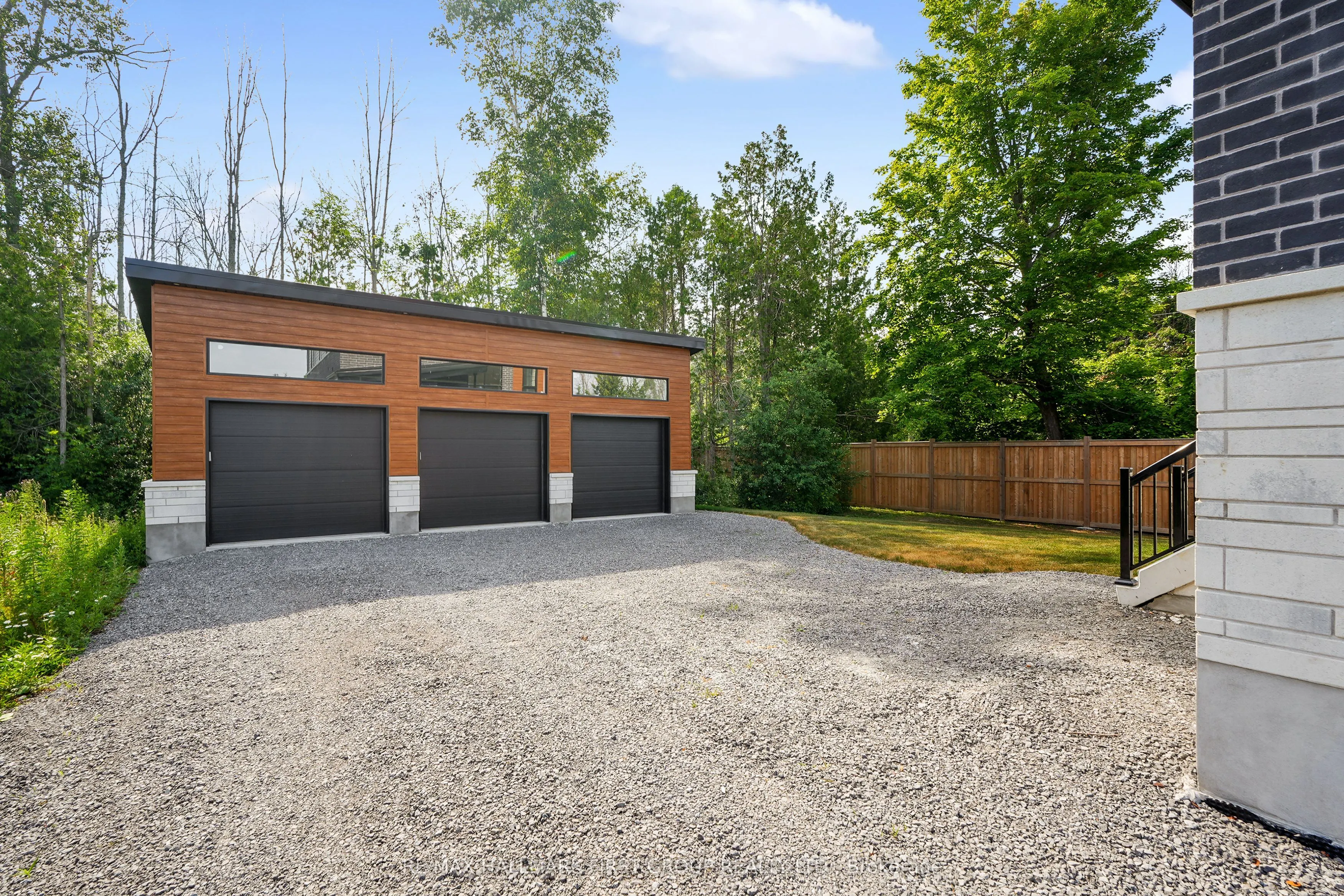 213 Suzanne Mess Boulevard