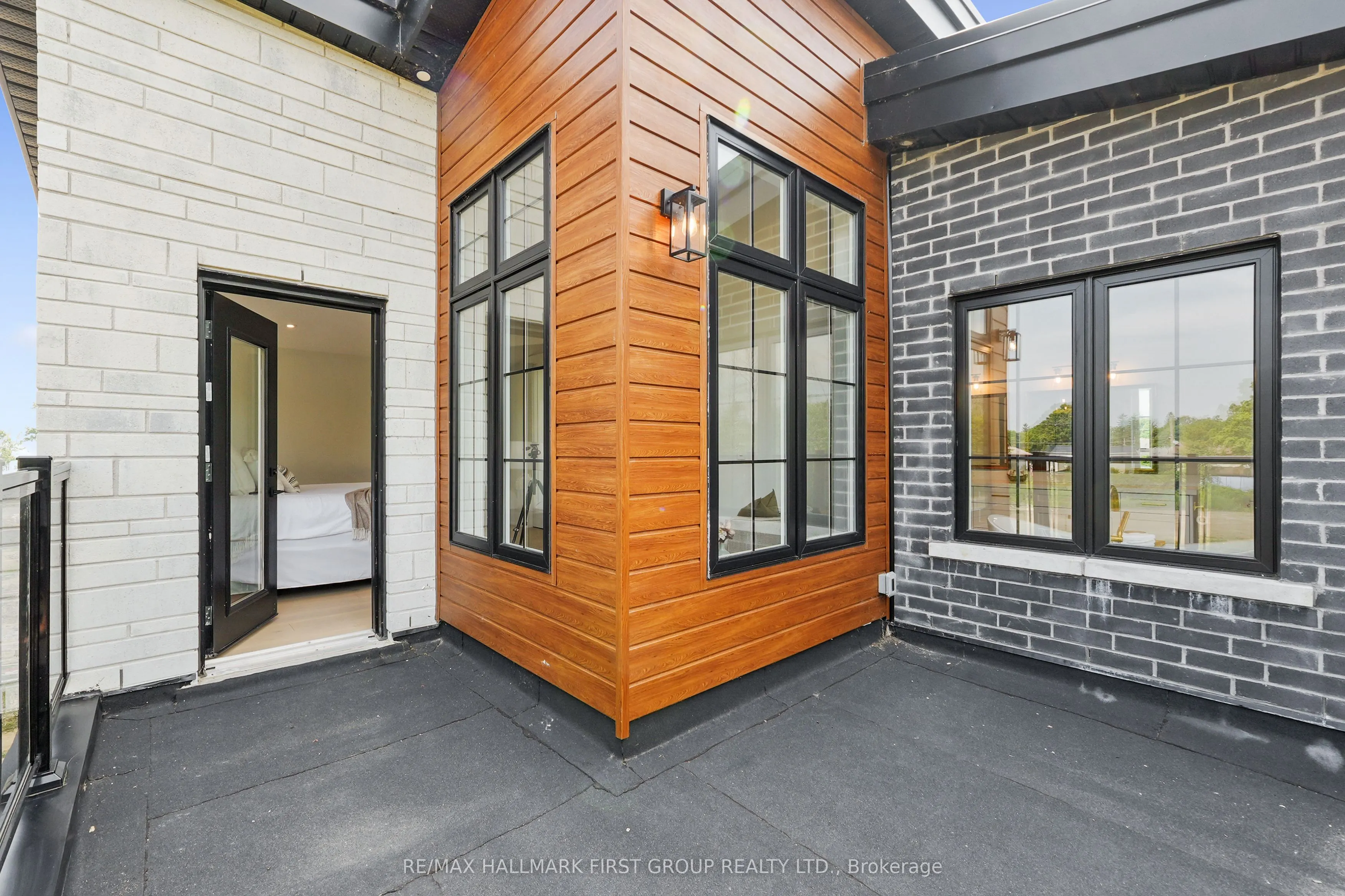 213 Suzanne Mess Boulevard