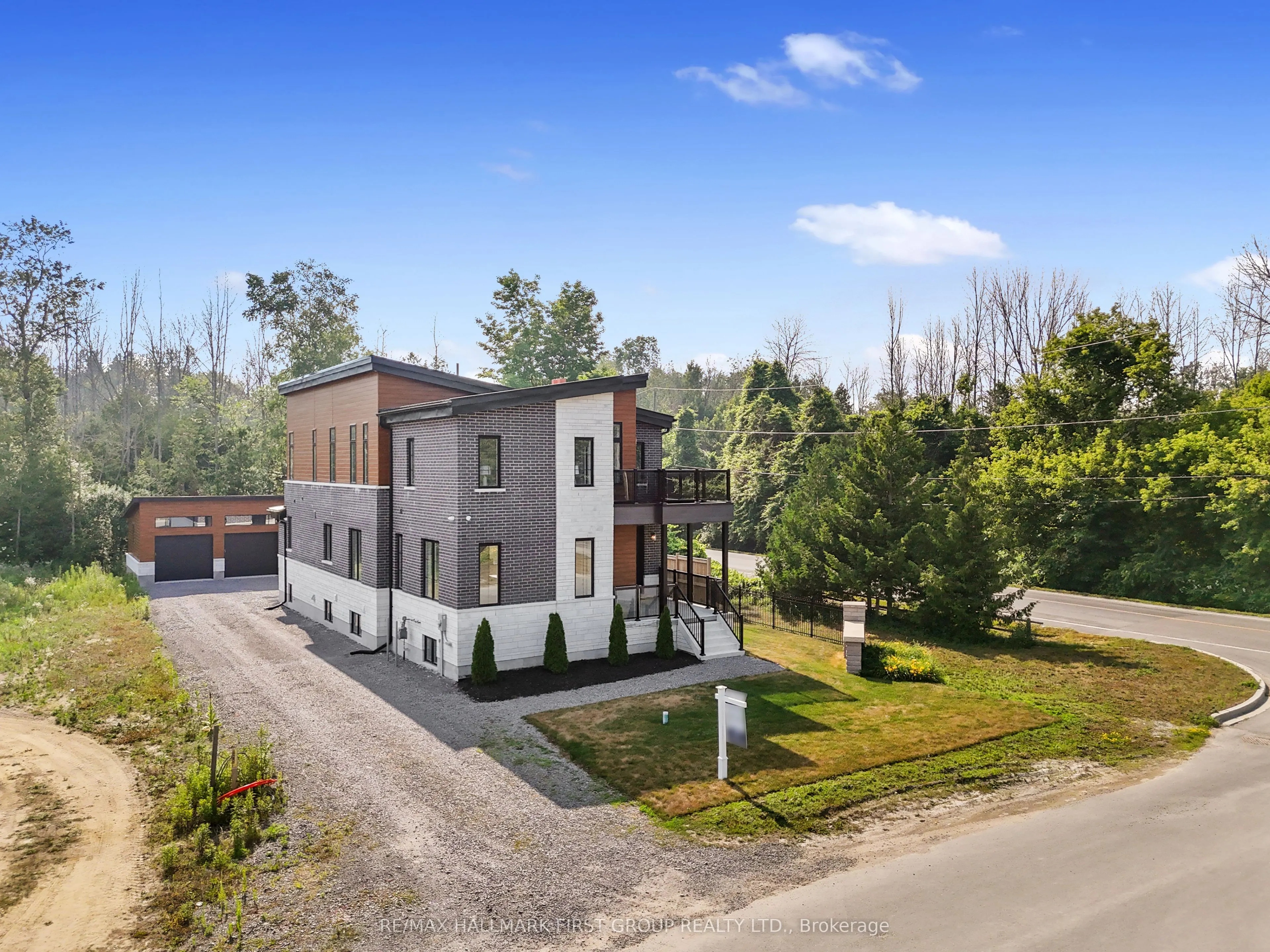 213 Suzanne Mess Boulevard