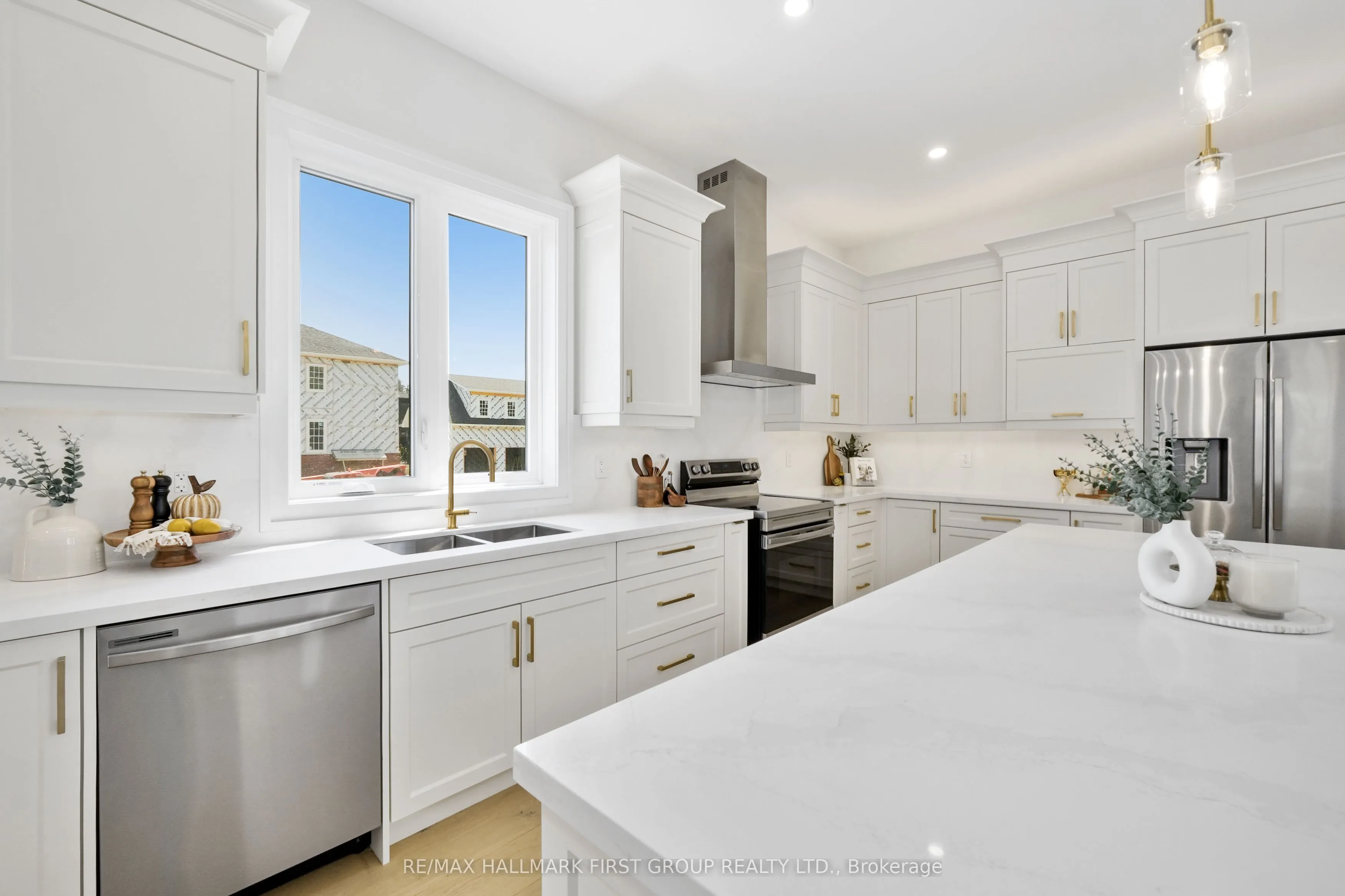 213 Suzanne Mess Boulevard