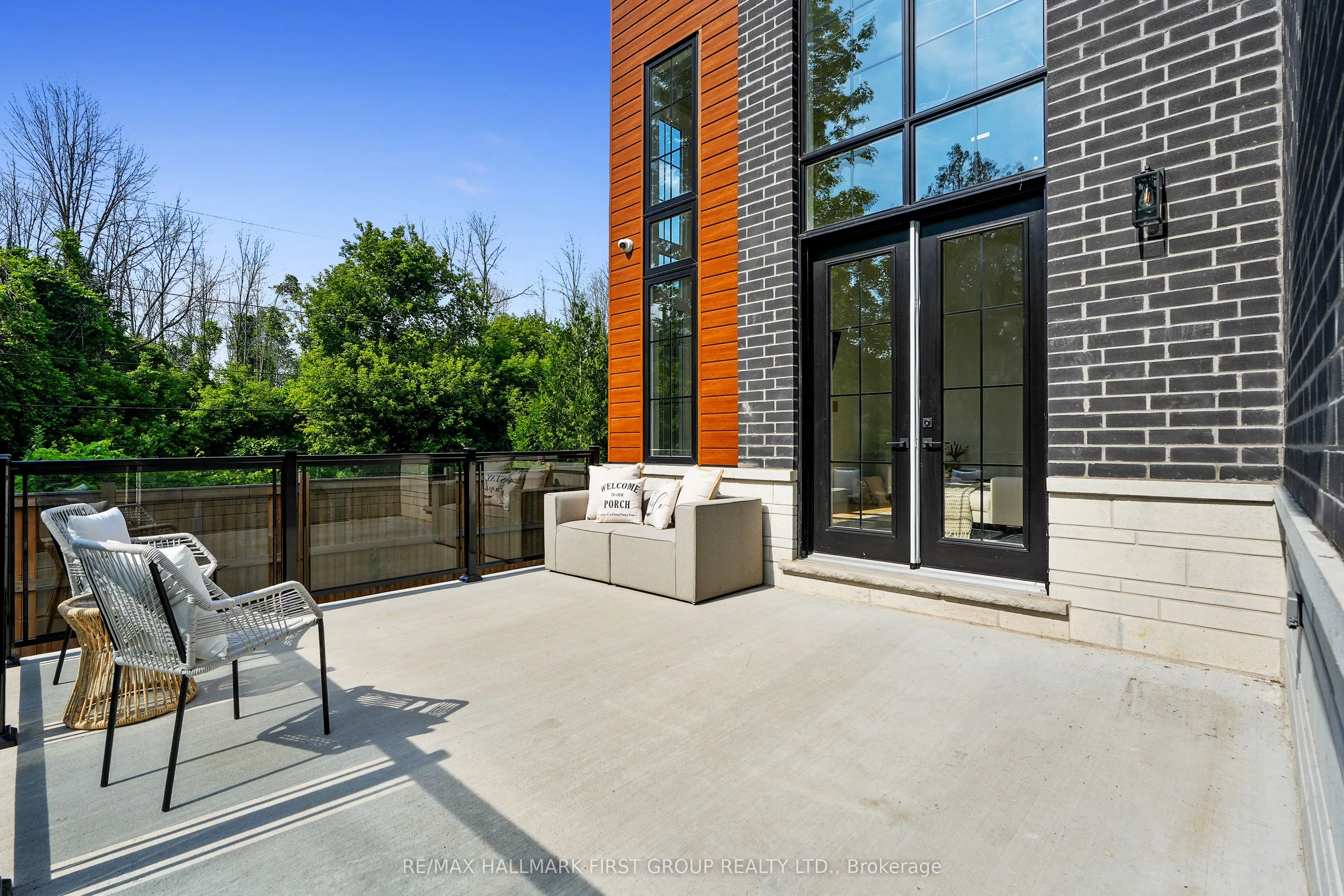 213 Suzanne Mess Boulevard