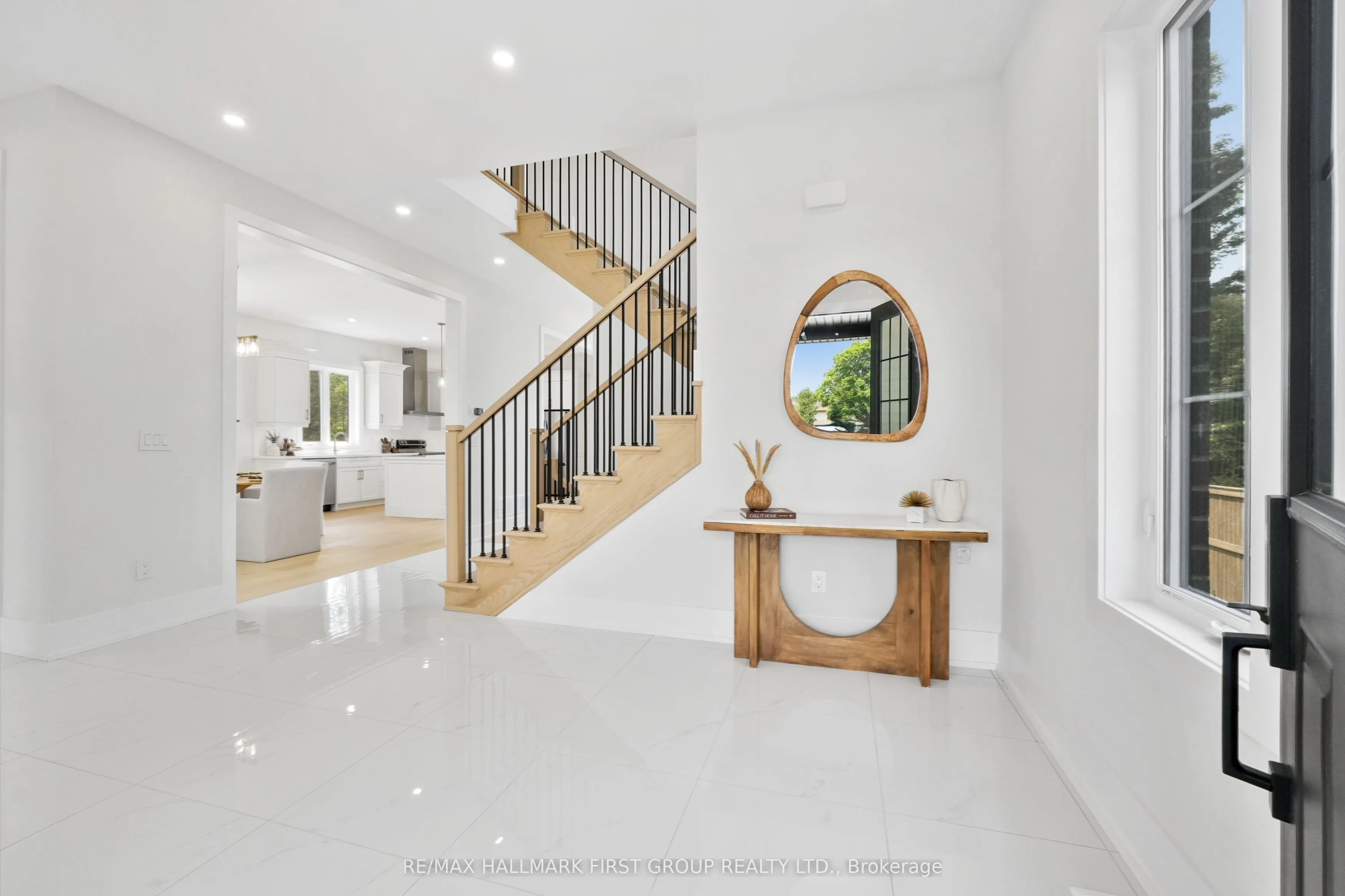 213 Suzanne Mess Boulevard