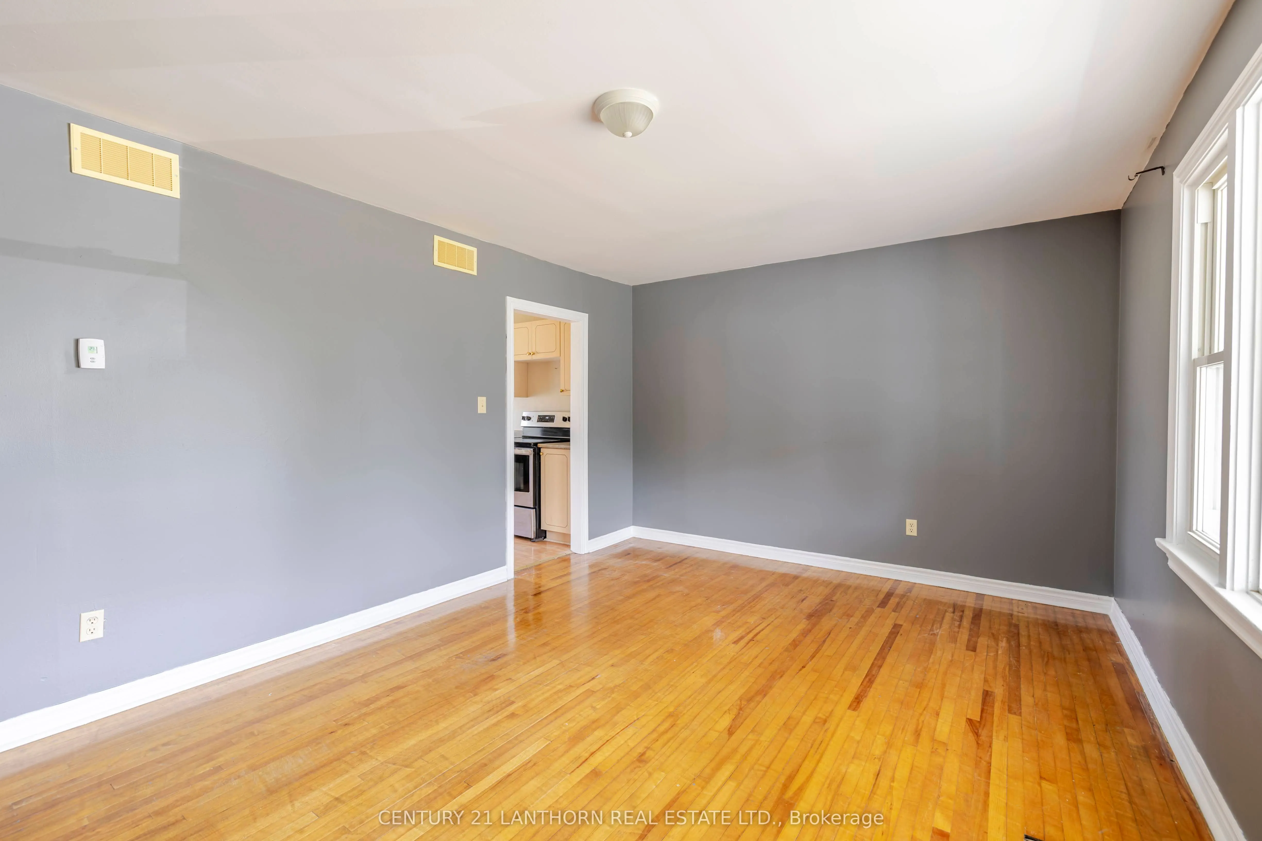 6 Inkerman Avenue
