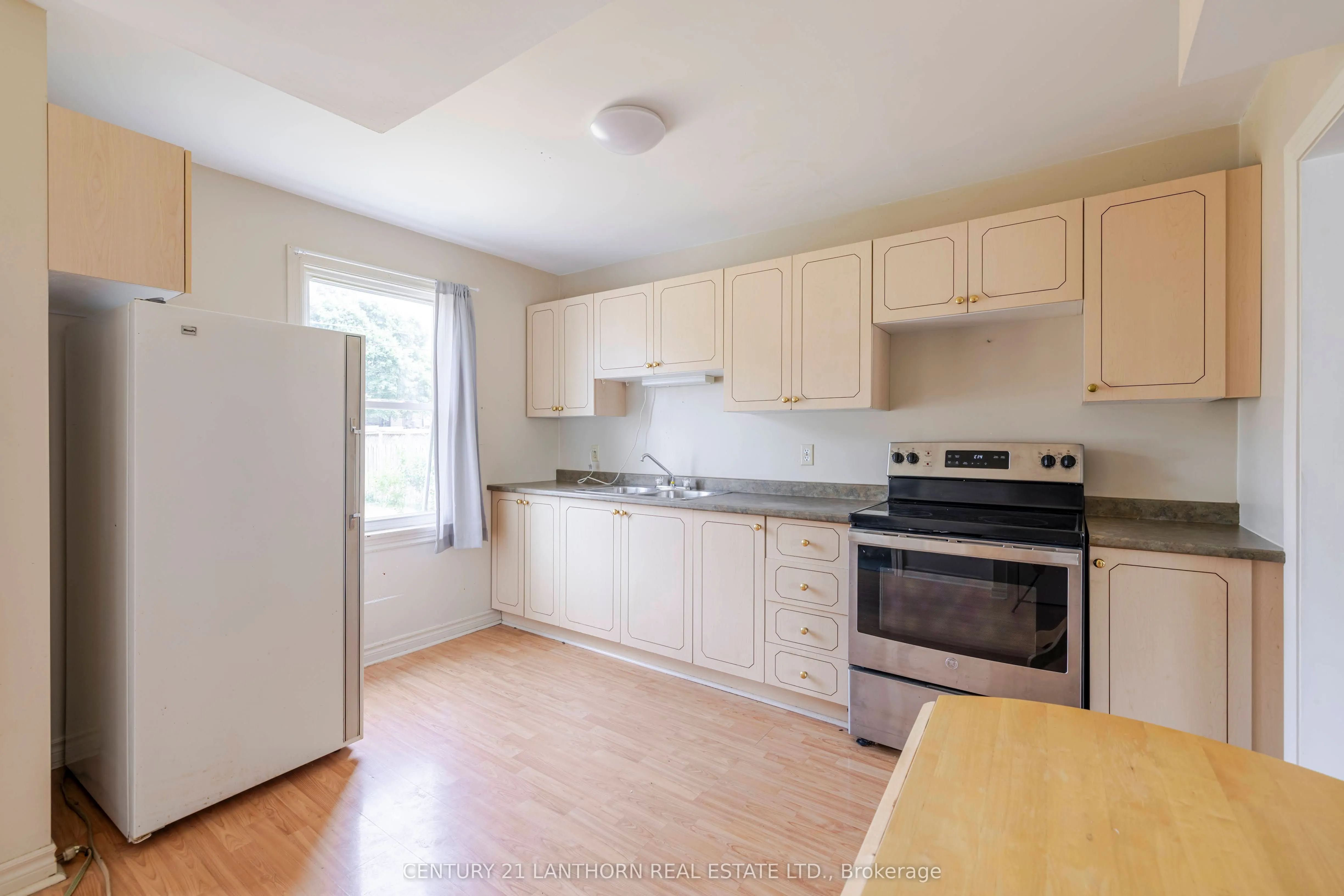 6 Inkerman Avenue