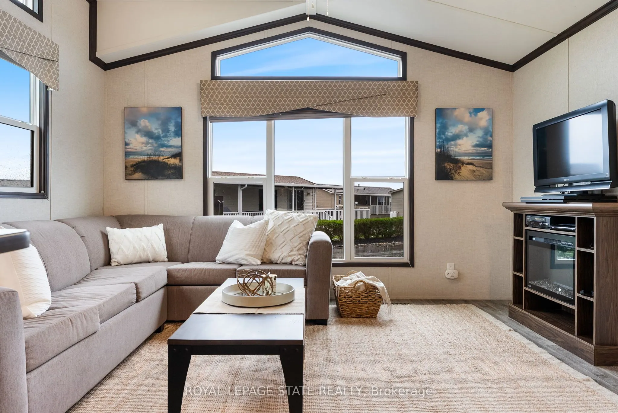 490 Empire Road, #213