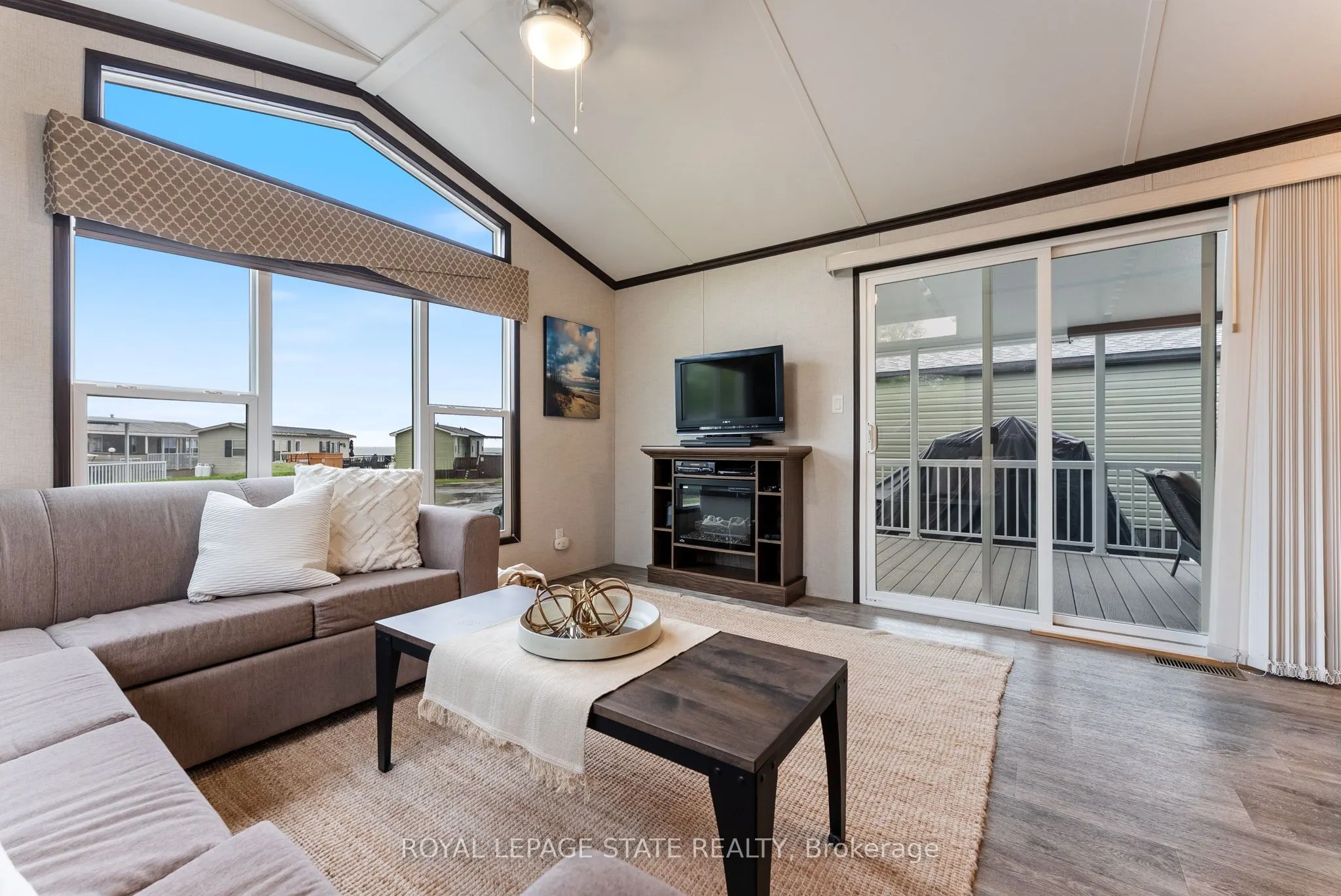 490 Empire Road, #213