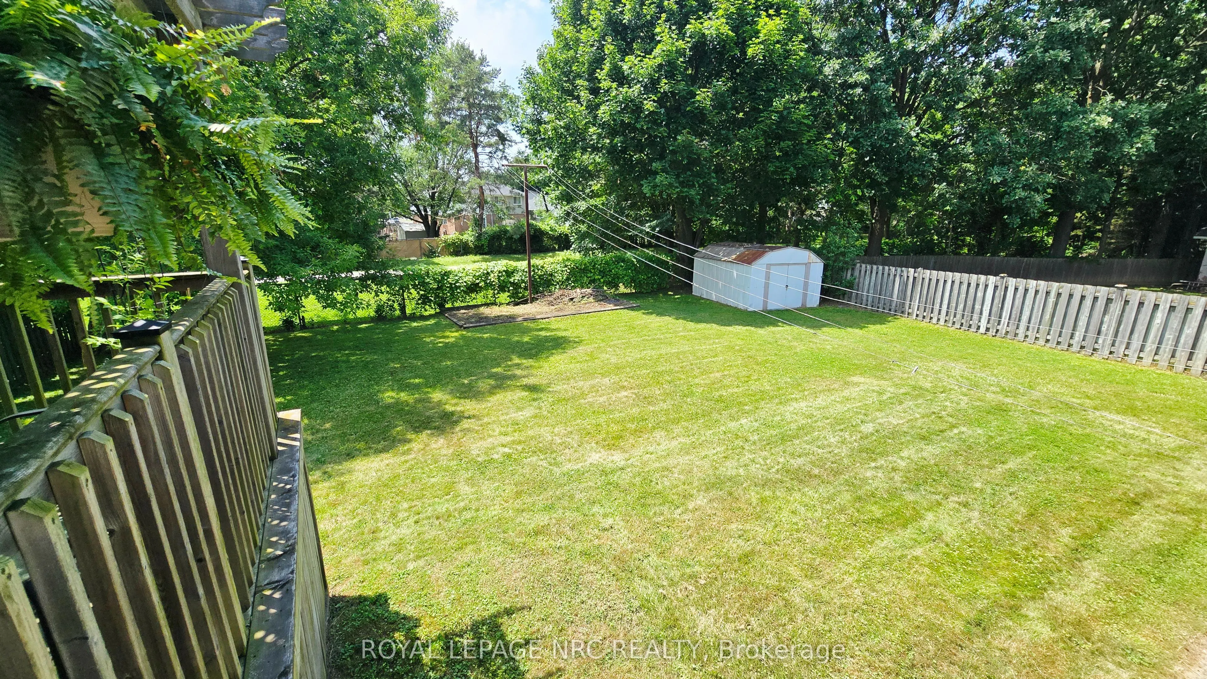 145 Leaside Drive