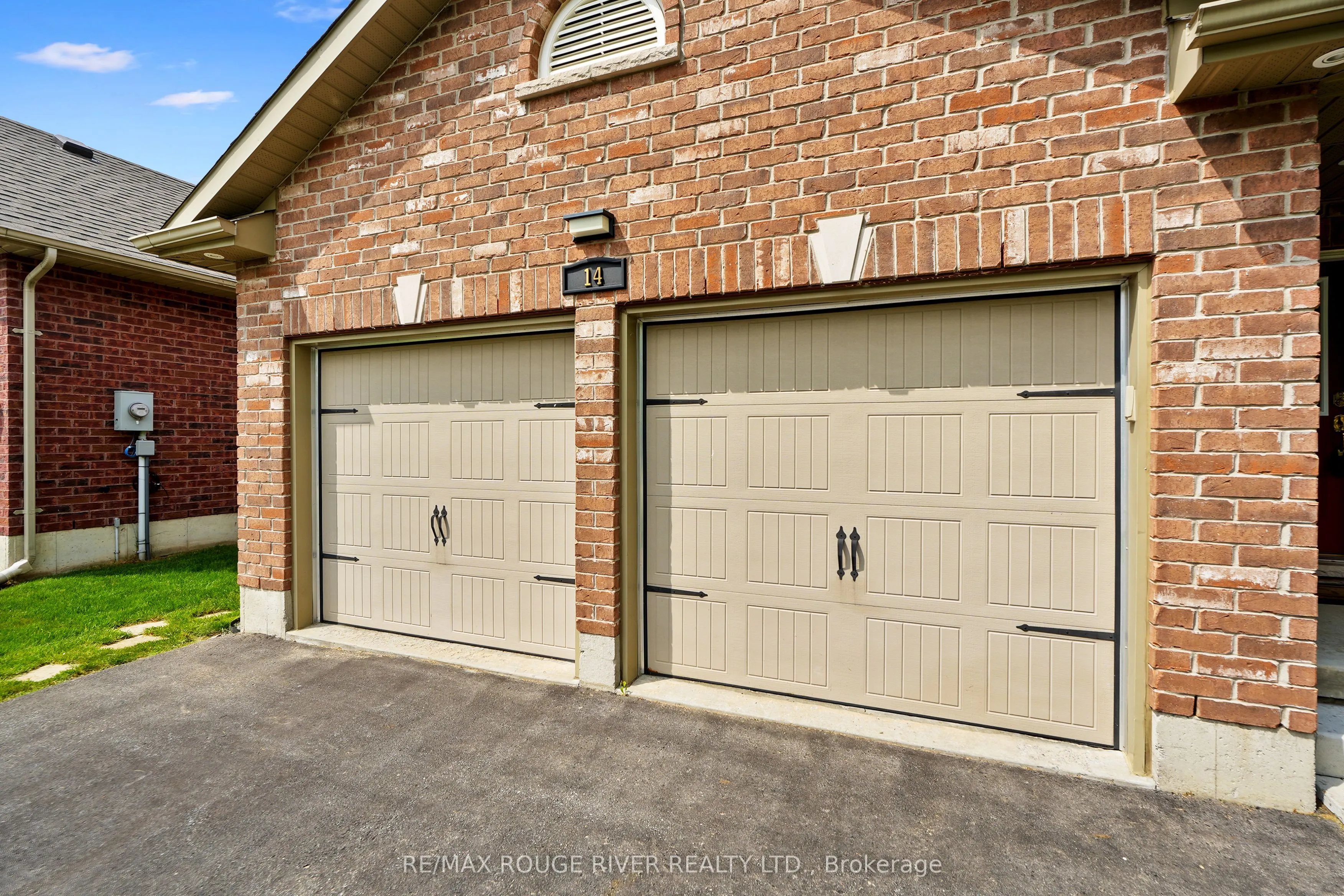 14 Algonquin Avenue