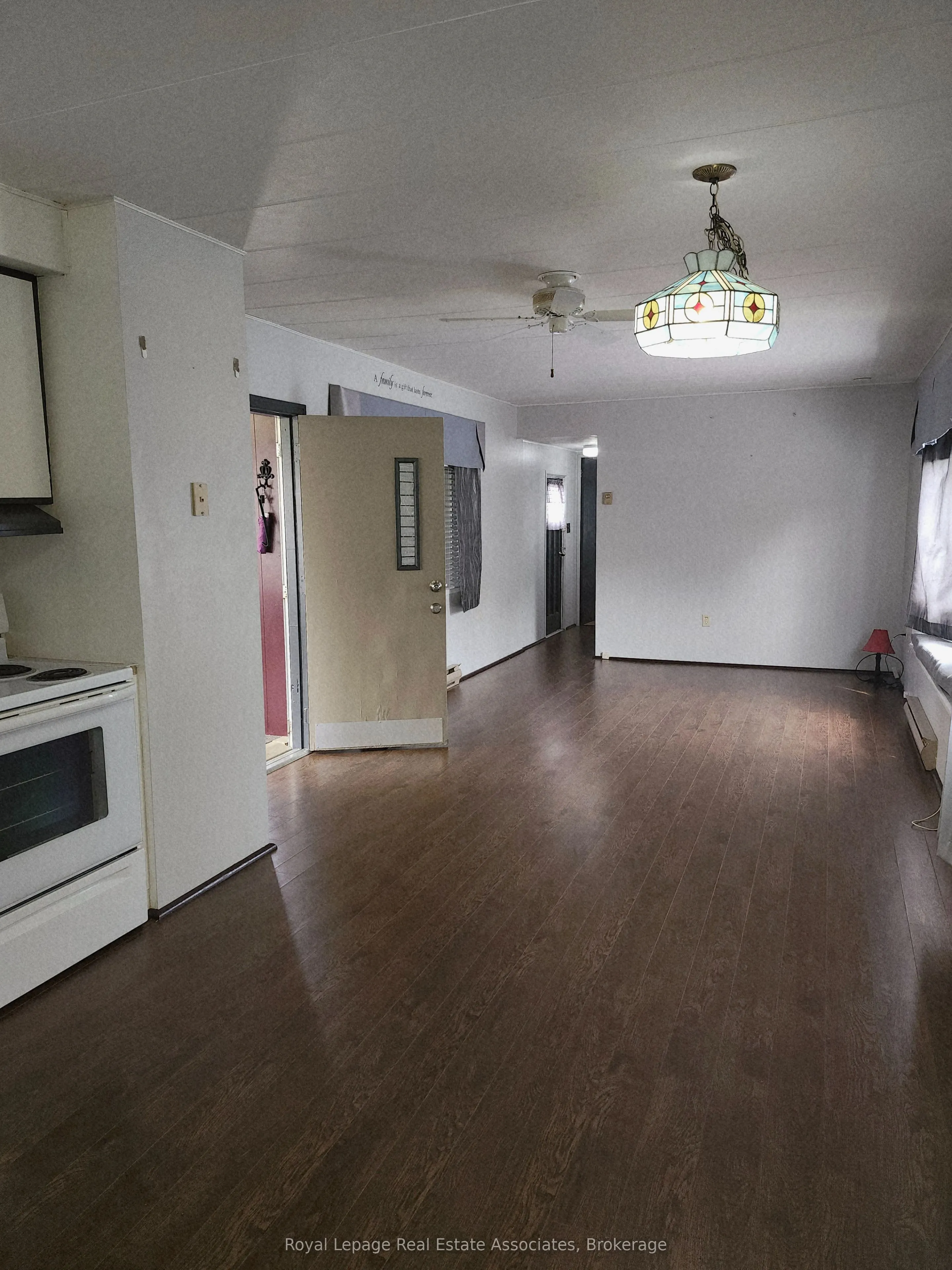 4407 Timothy Lane