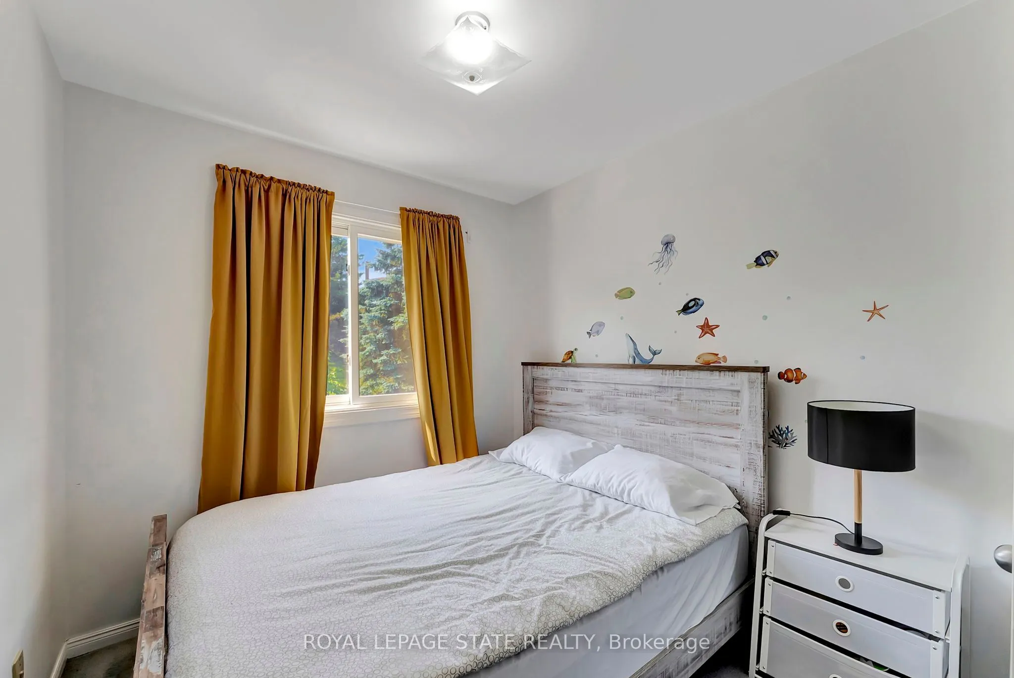 26 Moss Boulevard, #34