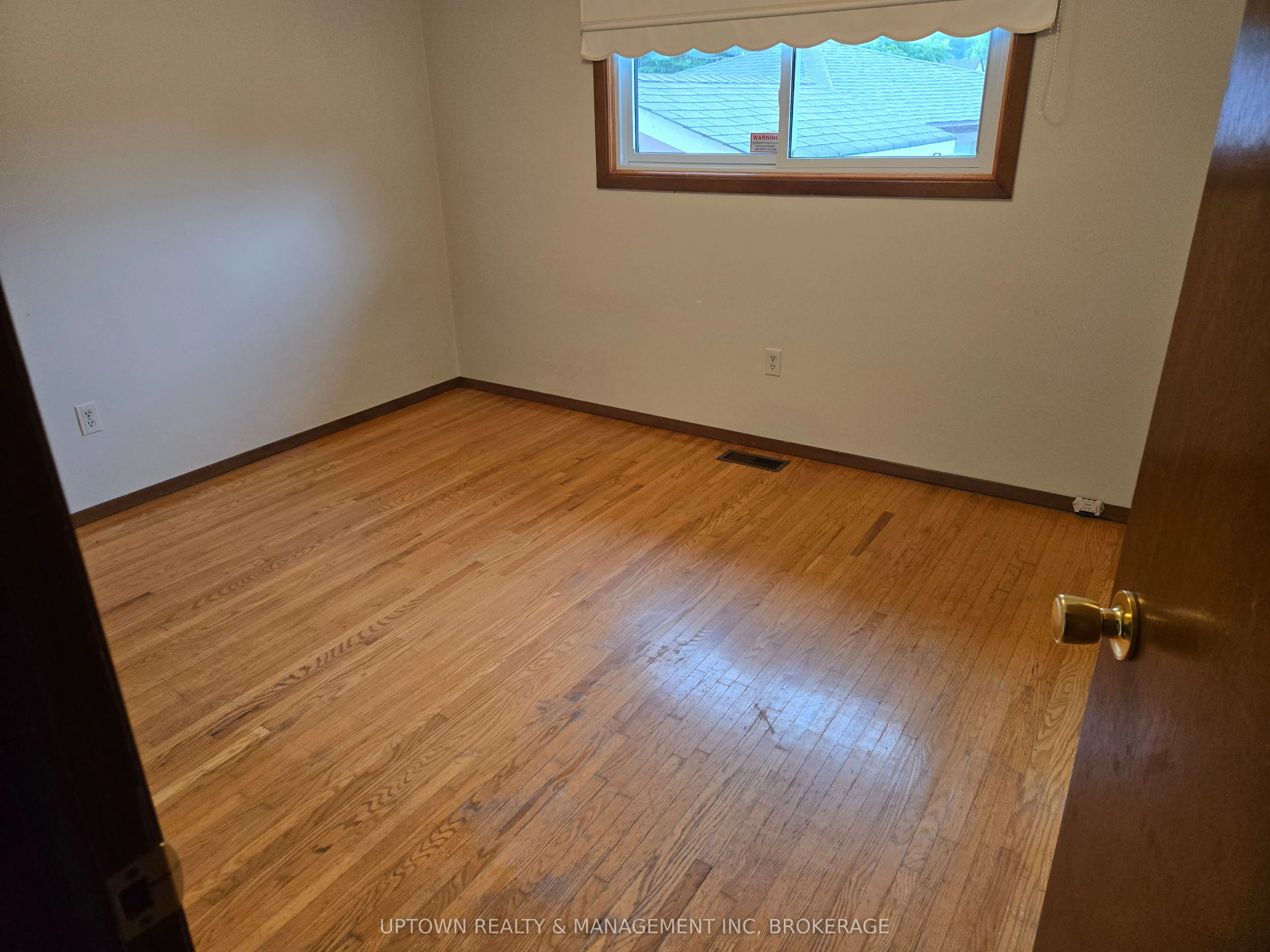 35 Allan Drive