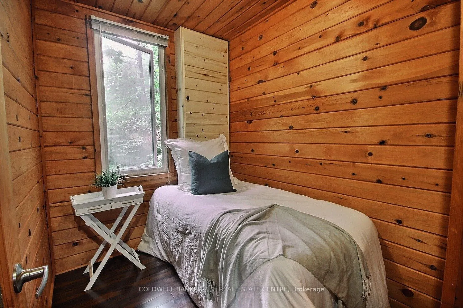 54 Black River Road