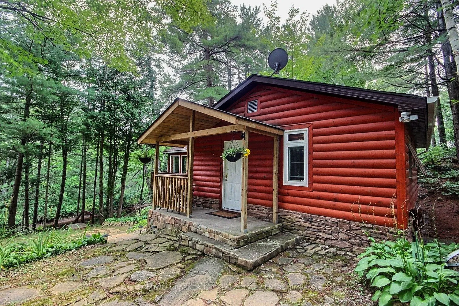 54 Black River Road