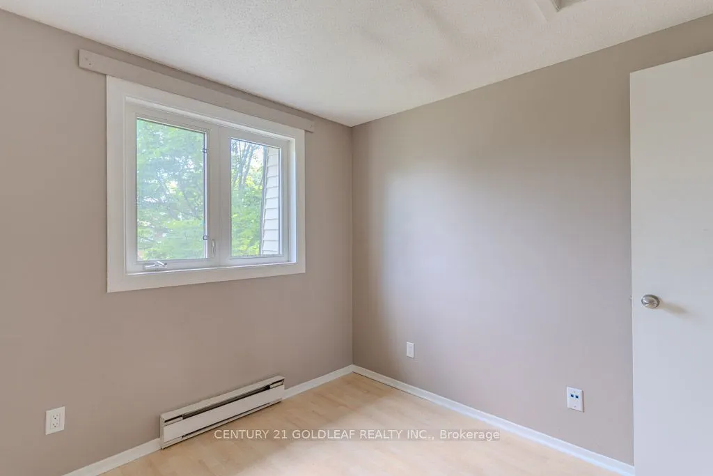 1342 Cedarcroft Crescent, #11