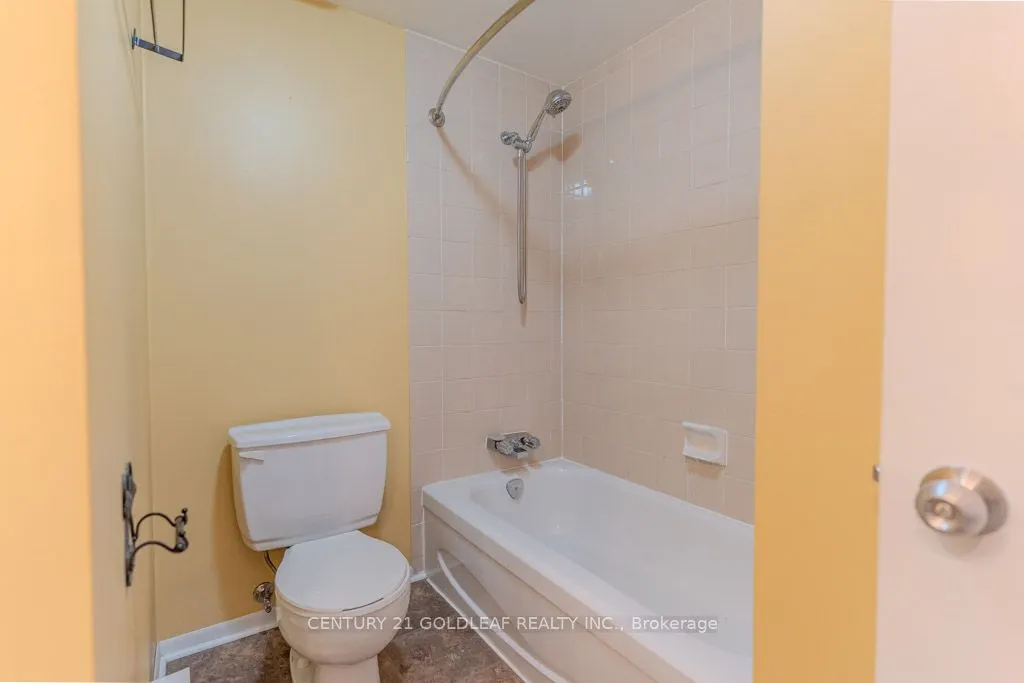 1342 Cedarcroft Crescent, #11