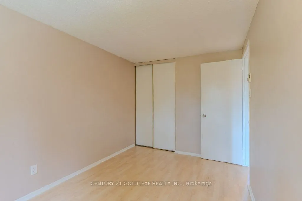 1342 Cedarcroft Crescent, #11