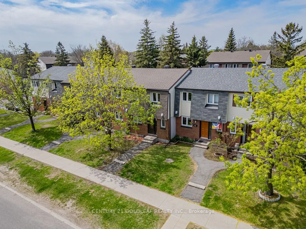 1342 Cedarcroft Crescent, #11